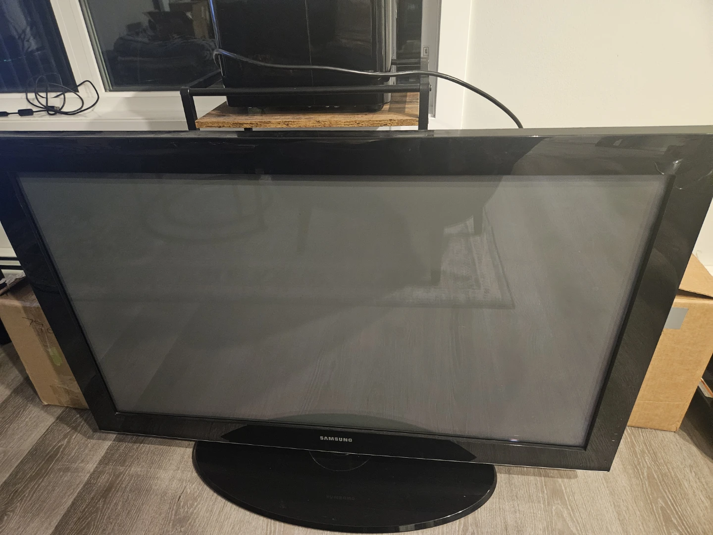 Samsung 46-inch LCD Television
