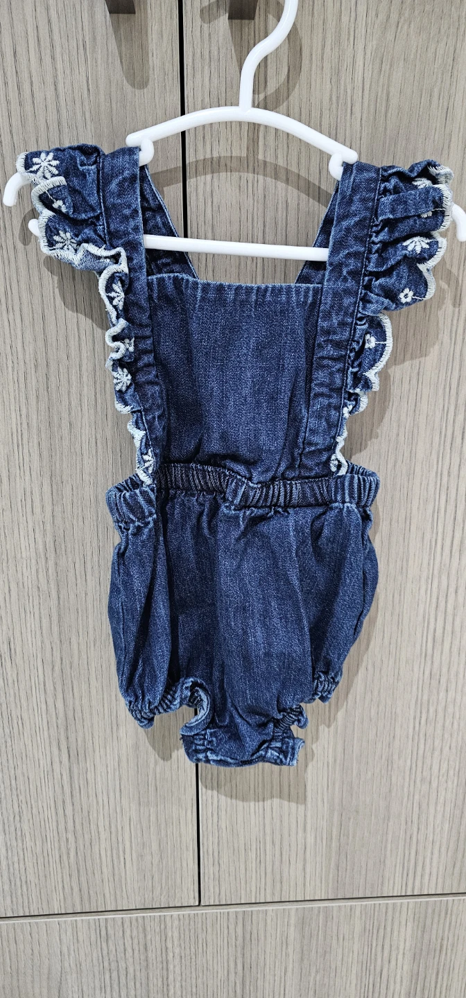 Old Navy Denim Baby Romper 6 to 12 month - photo 3
