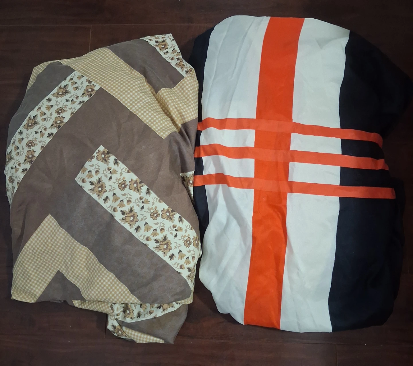 Queen Bedsheet and Queen Comforter Covers