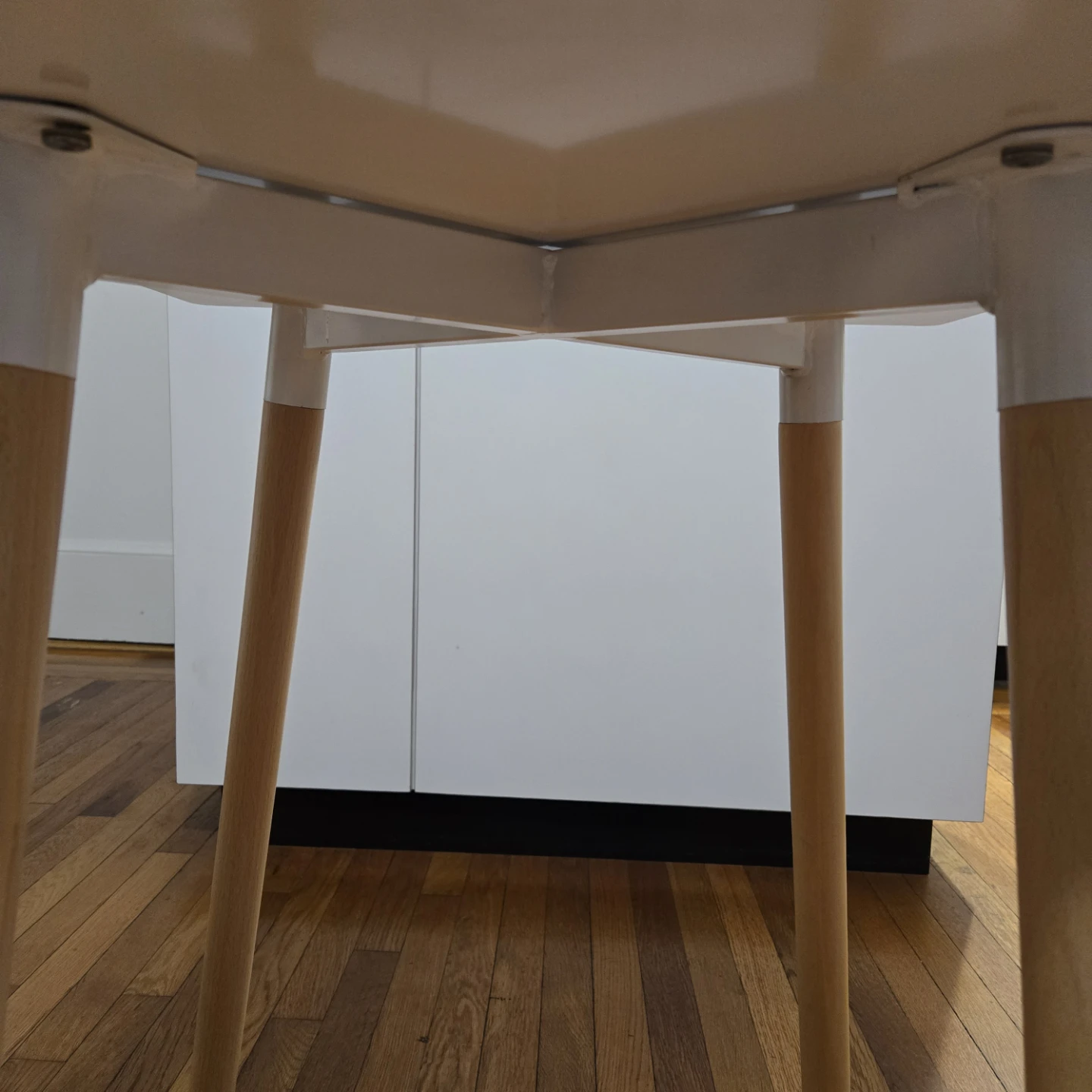 White Square Table - photo 4
