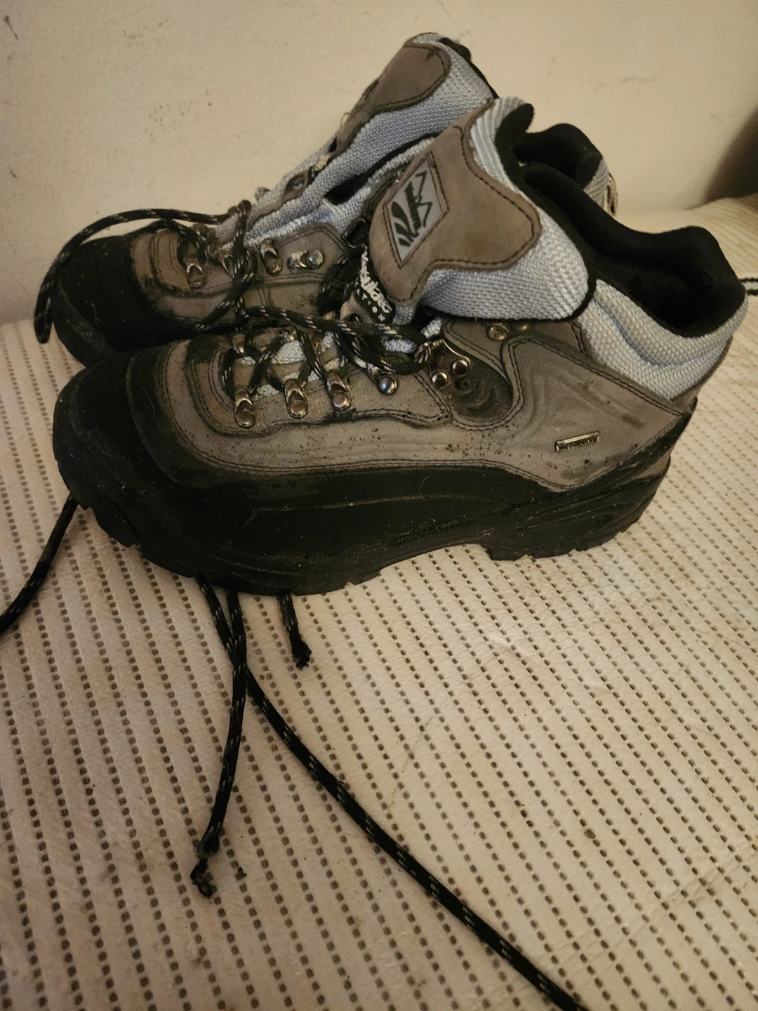 WindRiver Thinsulate Hiking Boots - photo 2