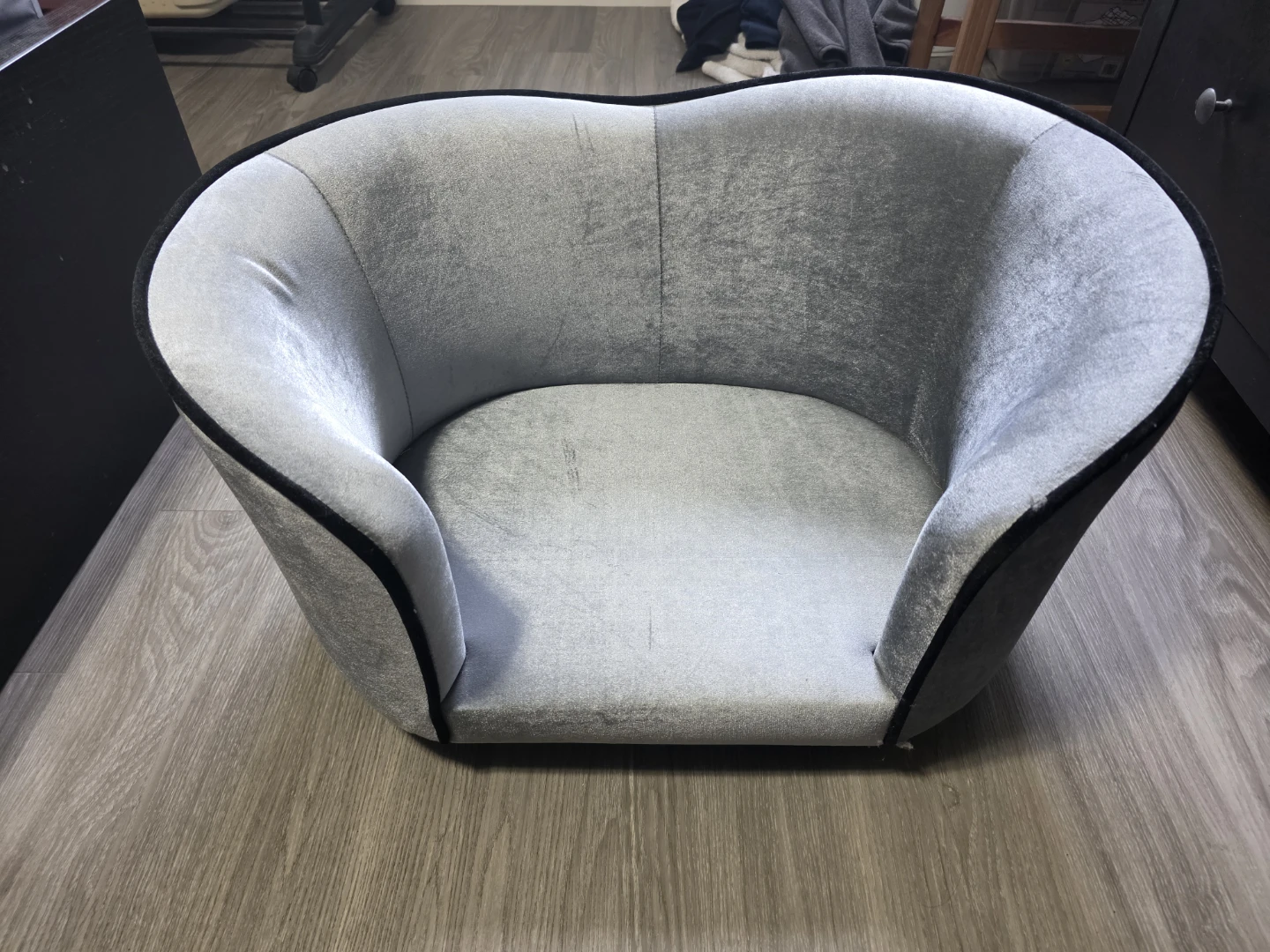 Dog bed