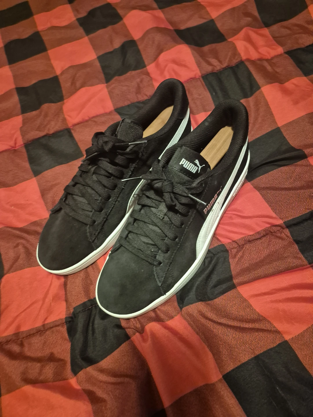 Black swade pumas - photo 2