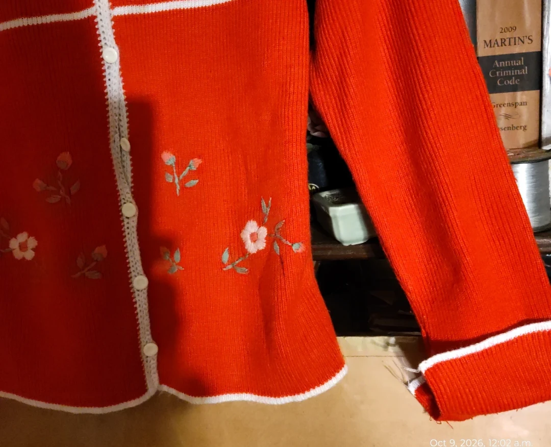 Hsu Yang Brand Red Floral Cardigan - photo 3