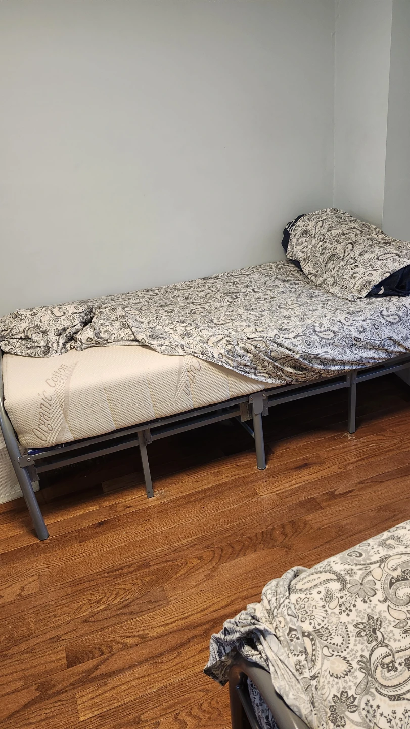 Single Foldable Metal Bed Frame and mattress - photo 3