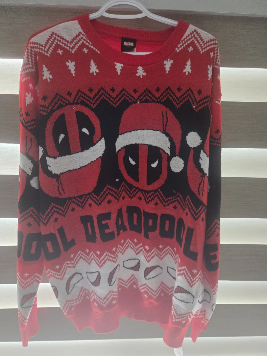 Marvel Deadpool Light-Up Christmas Sweater - photo 2