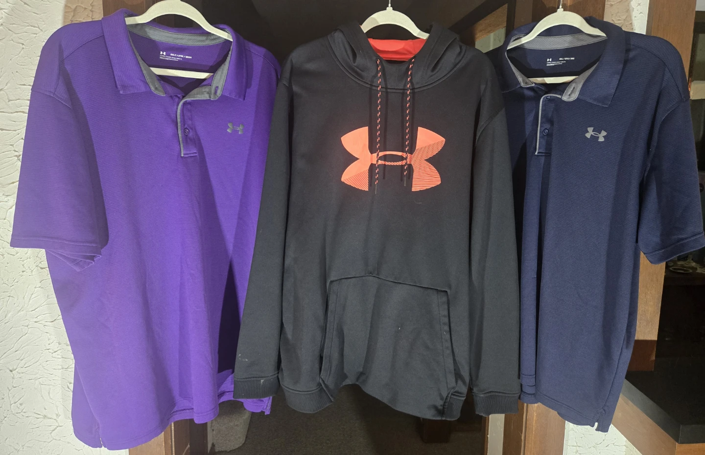 3XL Men's Under Armour. 2 Polos & a COLDGEAR Hoodie. EUC.