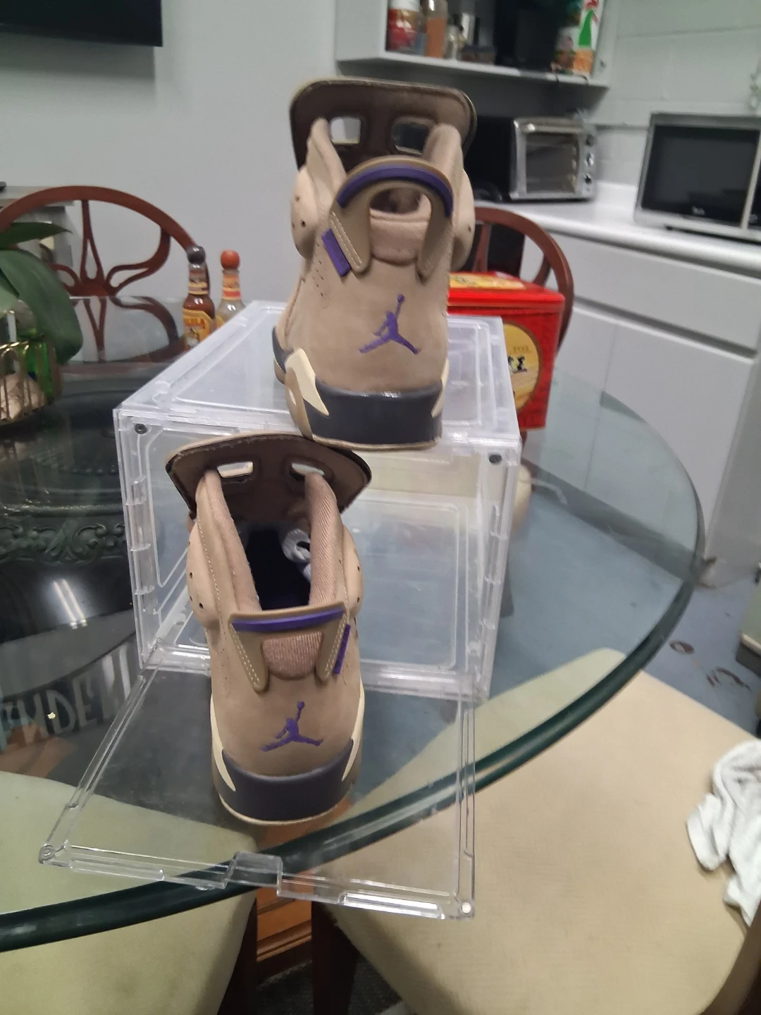 Jordan 6 Retro Gore-Tex Brown - photo 3
