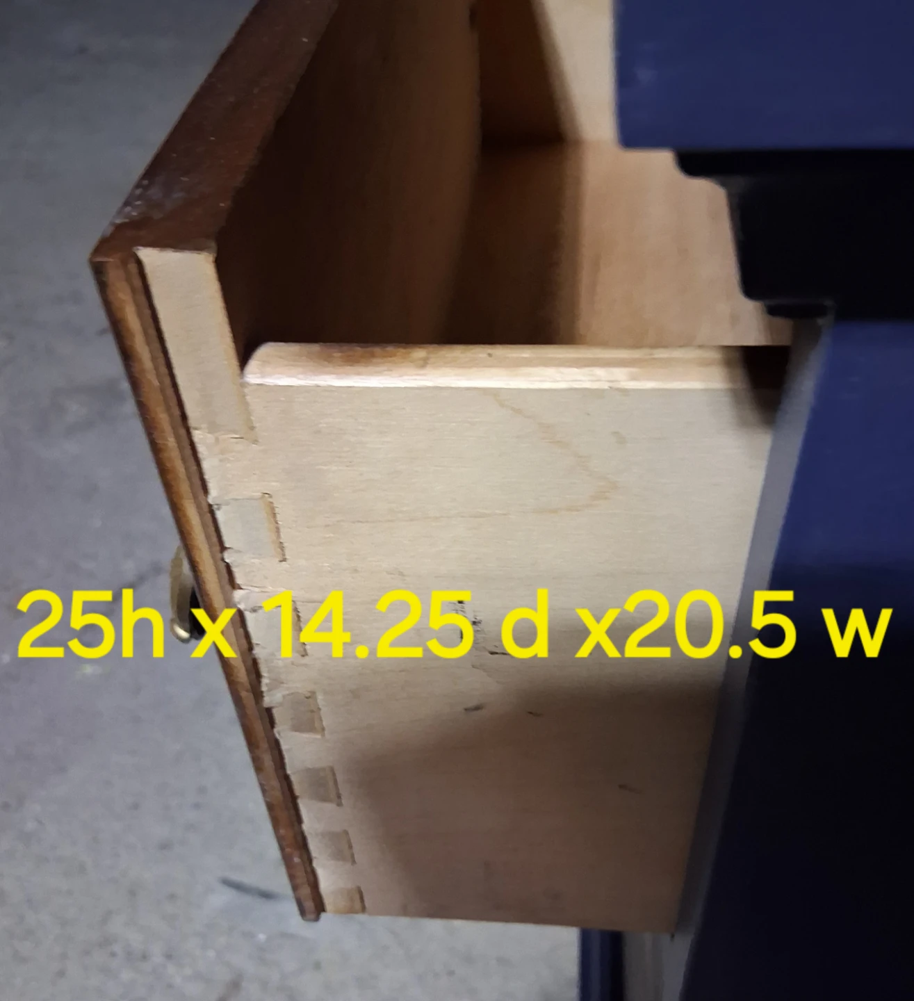 Set of Two Refinished Nightstands - photo 3