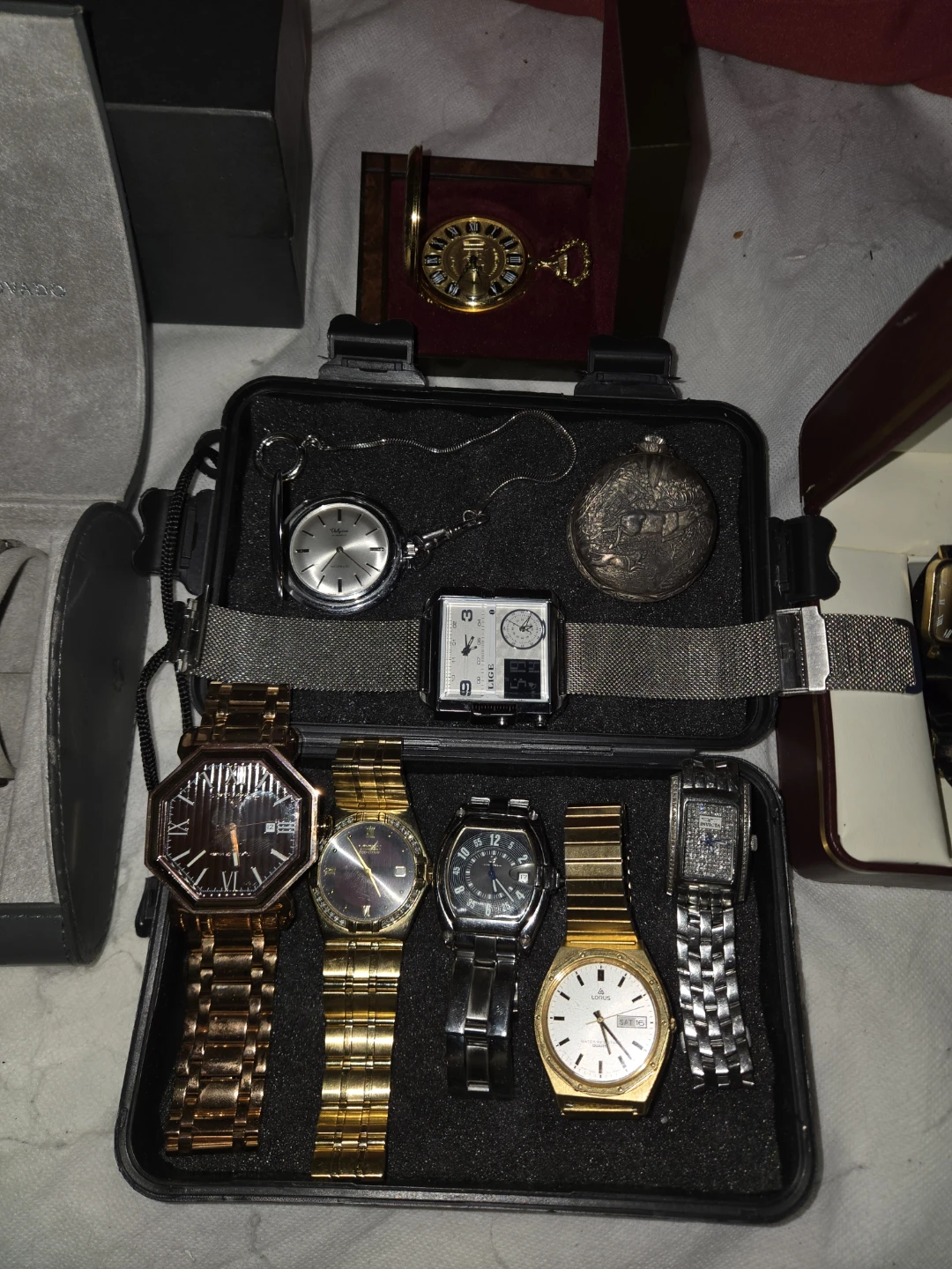 Lot of 11 vintage wrist/pocket watches
