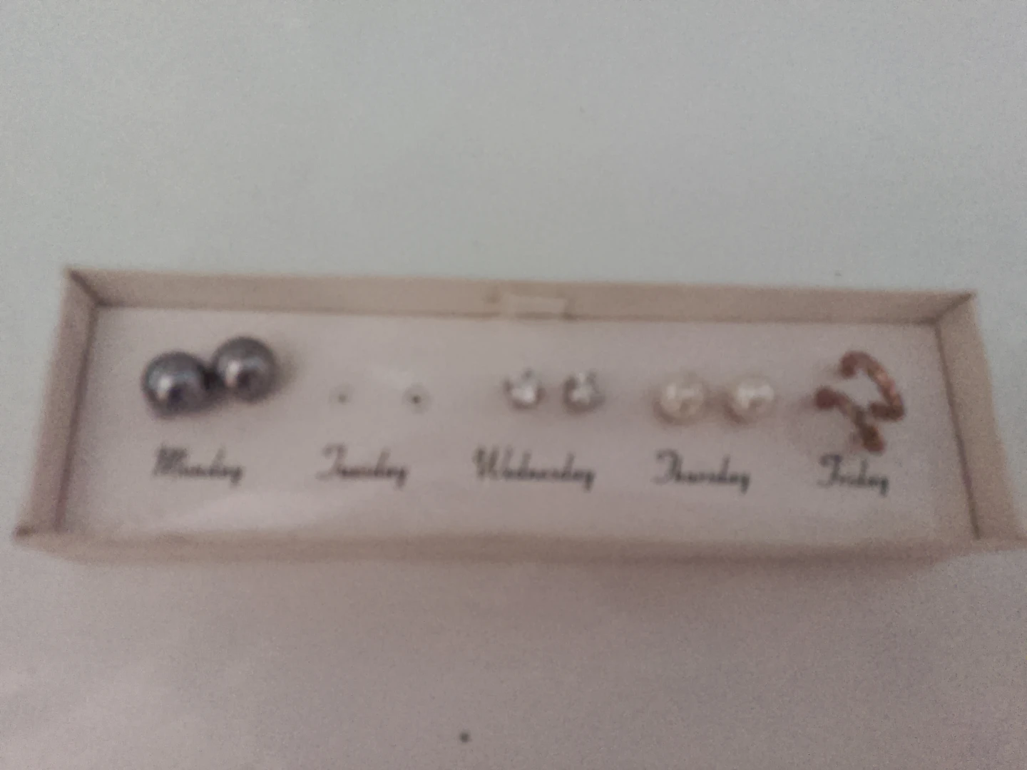 Weekday Earring Set