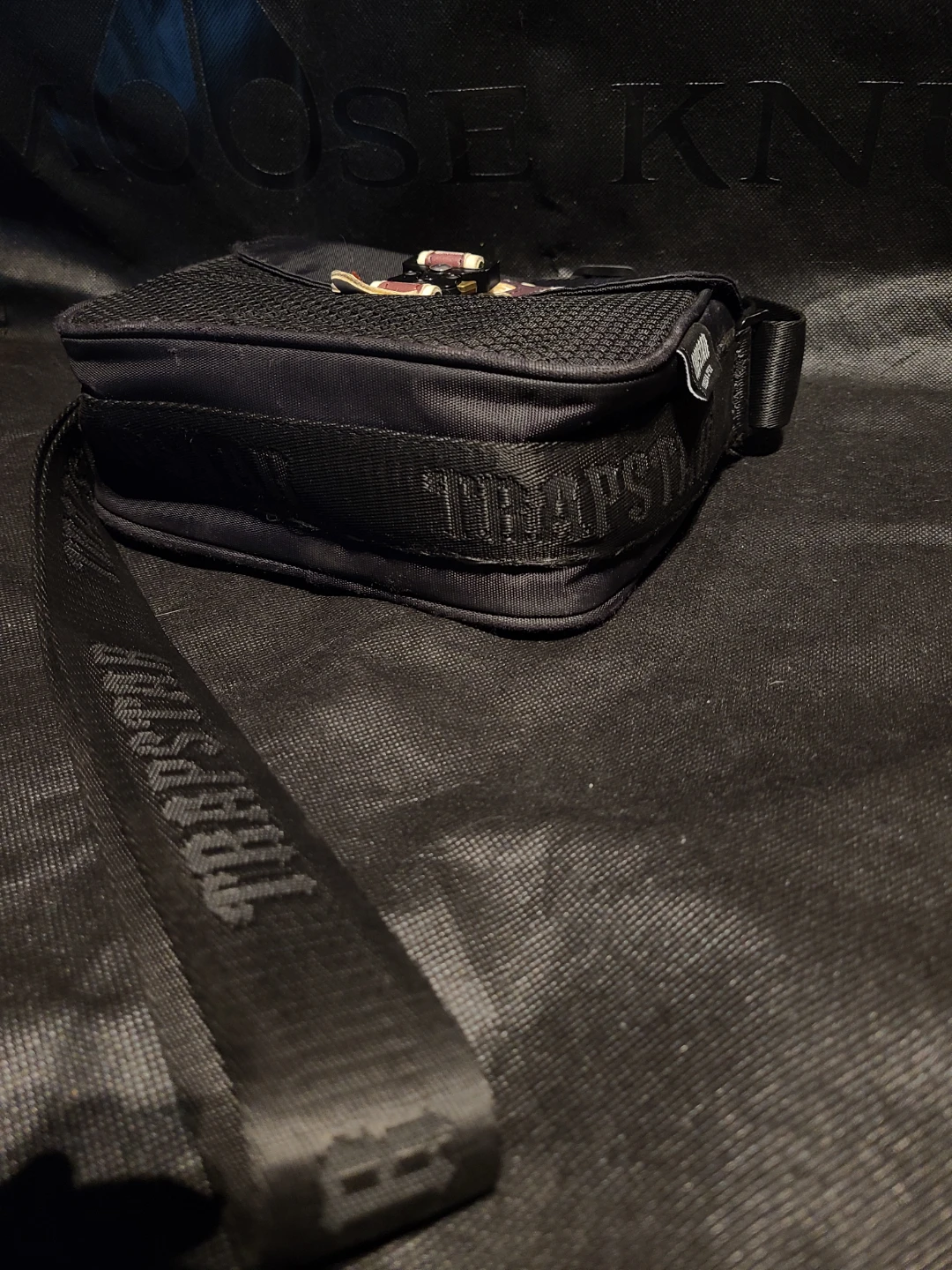 Trapstar Black Irongate Crossbody Bag - photo 2