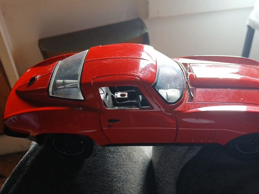 Red Chevrolet Corvette Diecast Model Car