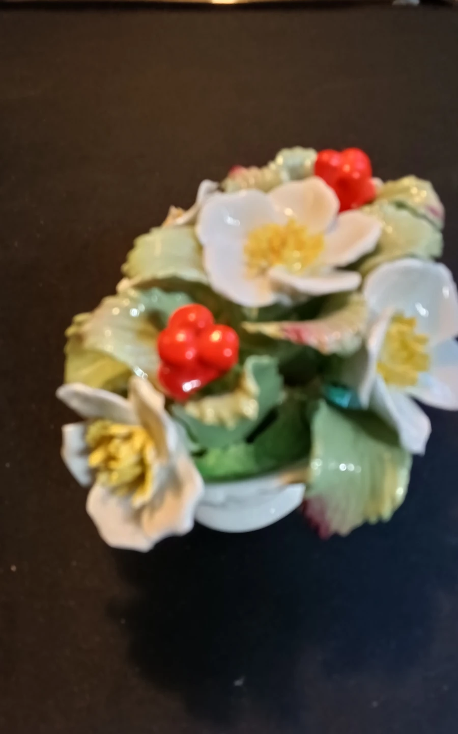 Aynsley Christmas Rose Bone China Figurine - photo 4