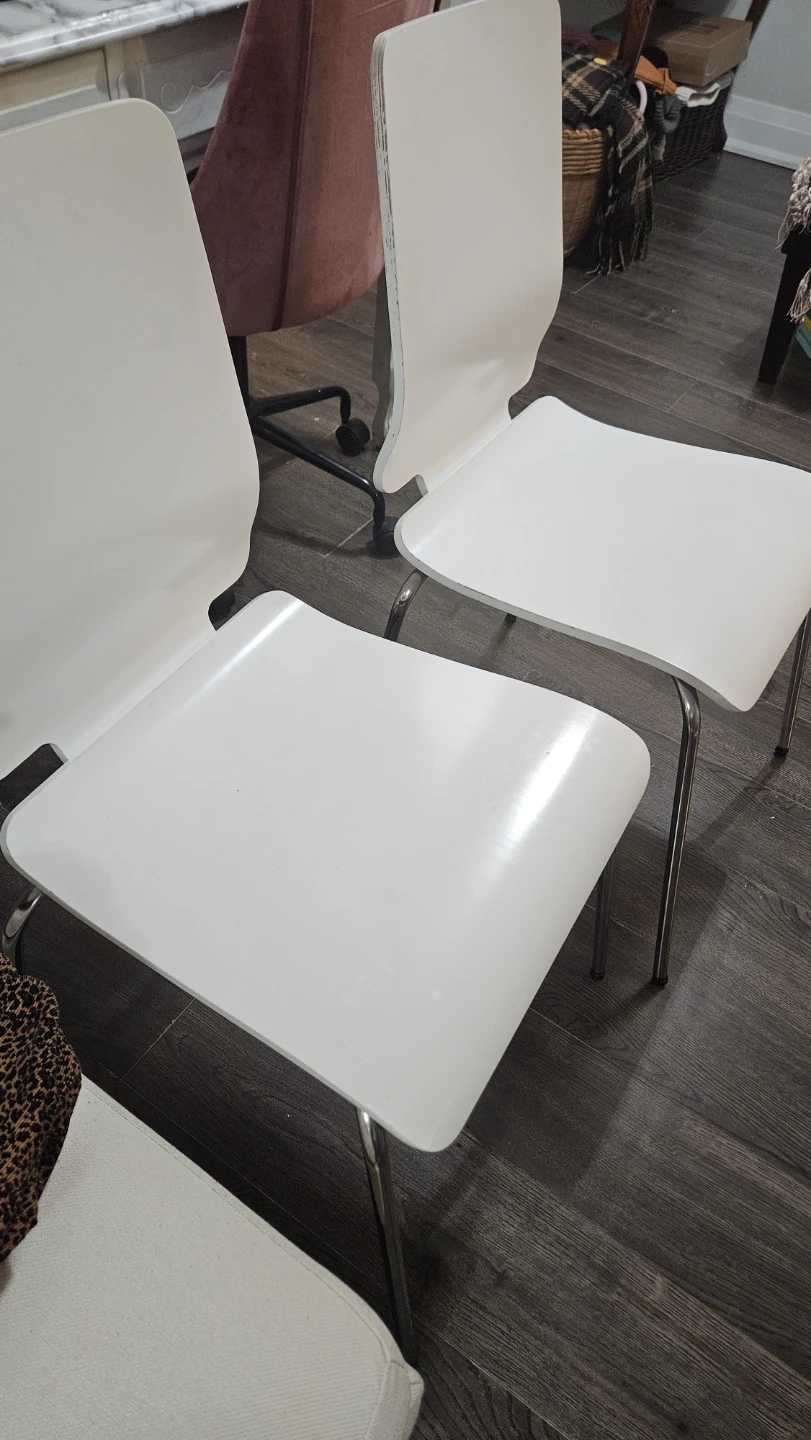 Two White Modern Chairs - photo 3