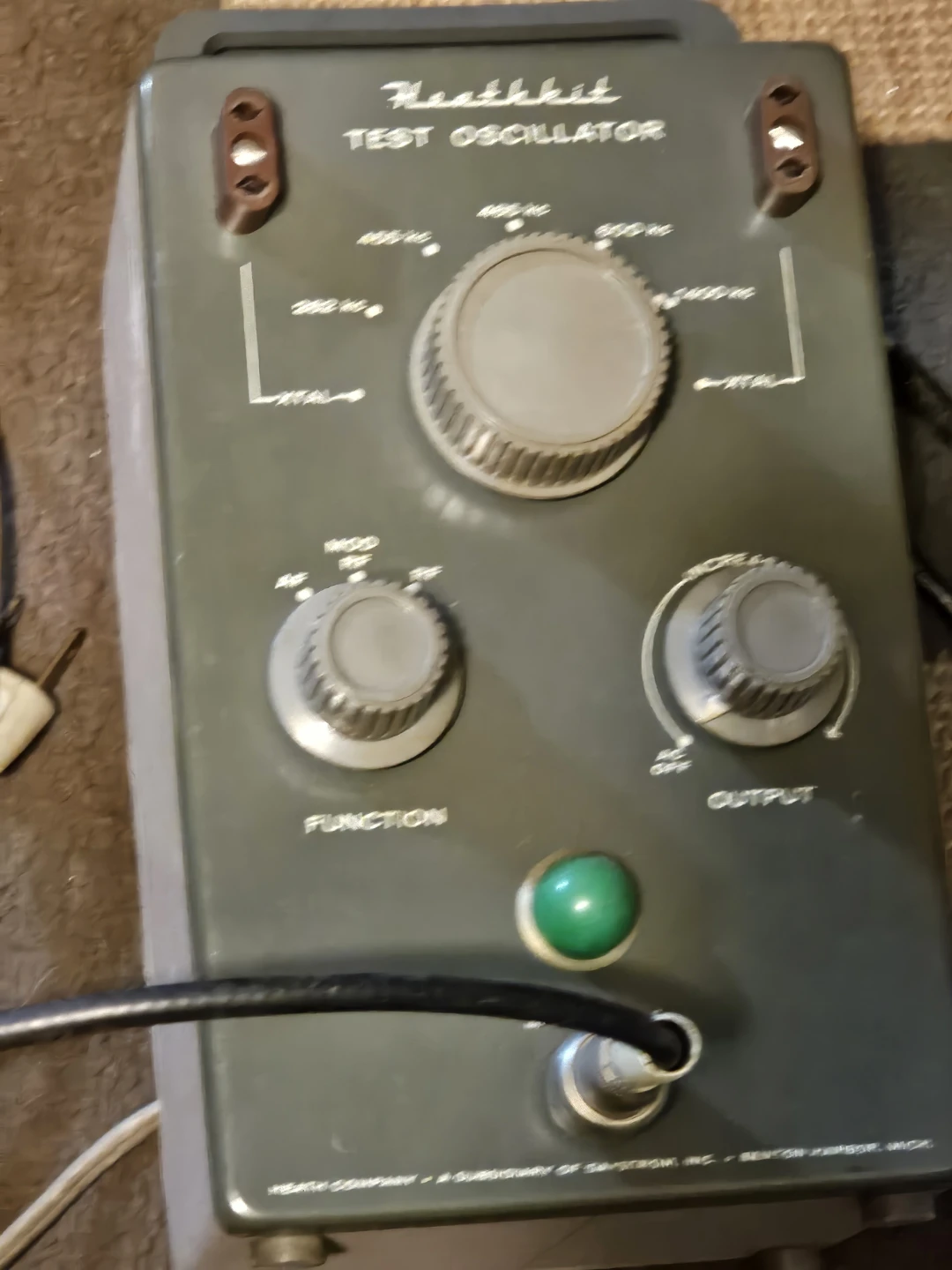 Vintage EICO Model 221 Electronic Voltmeter Ohmmeter - photo 3