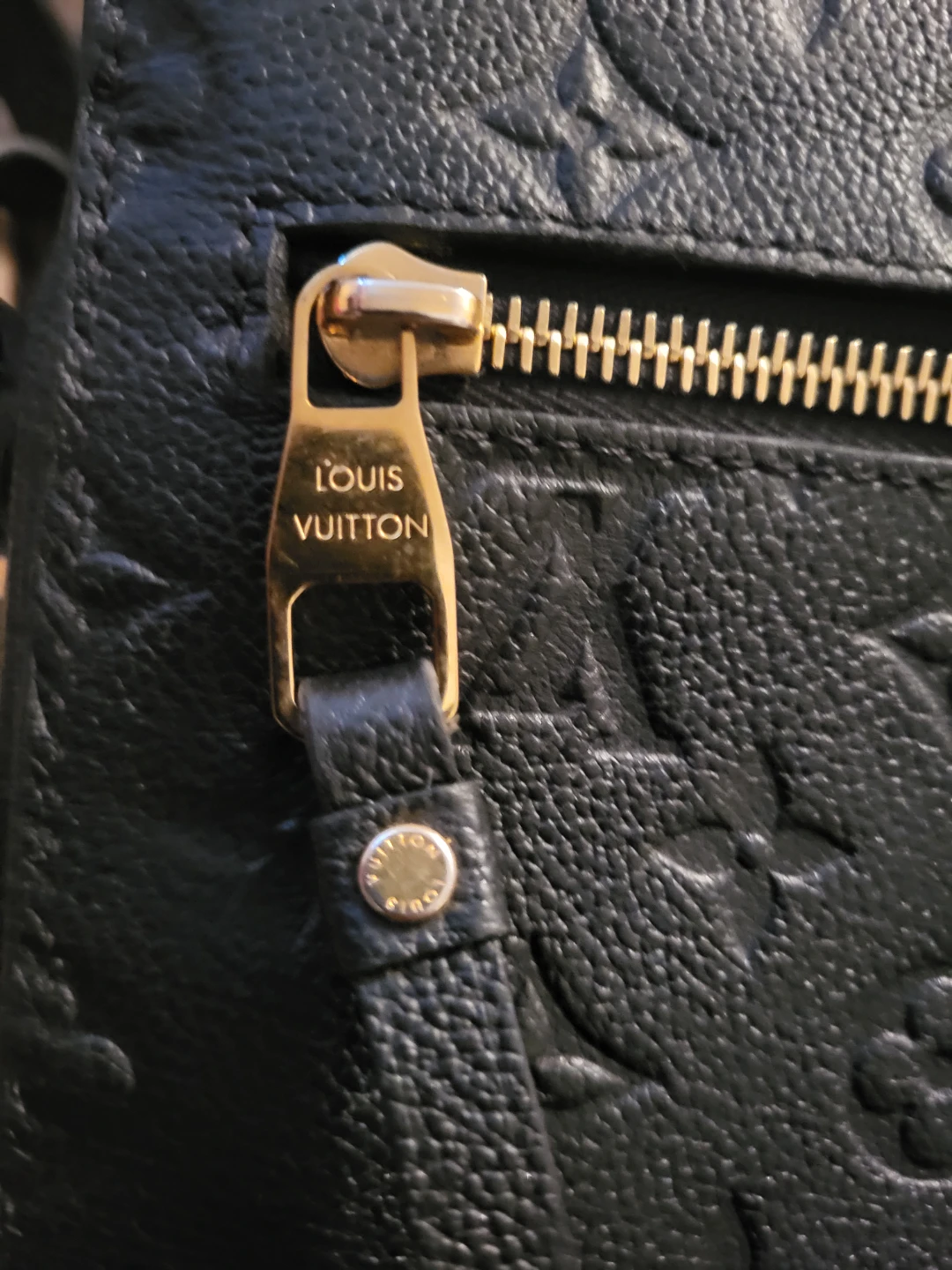 Louis Vuitton Black Monogram Empreinte Leather Bag - photo 4