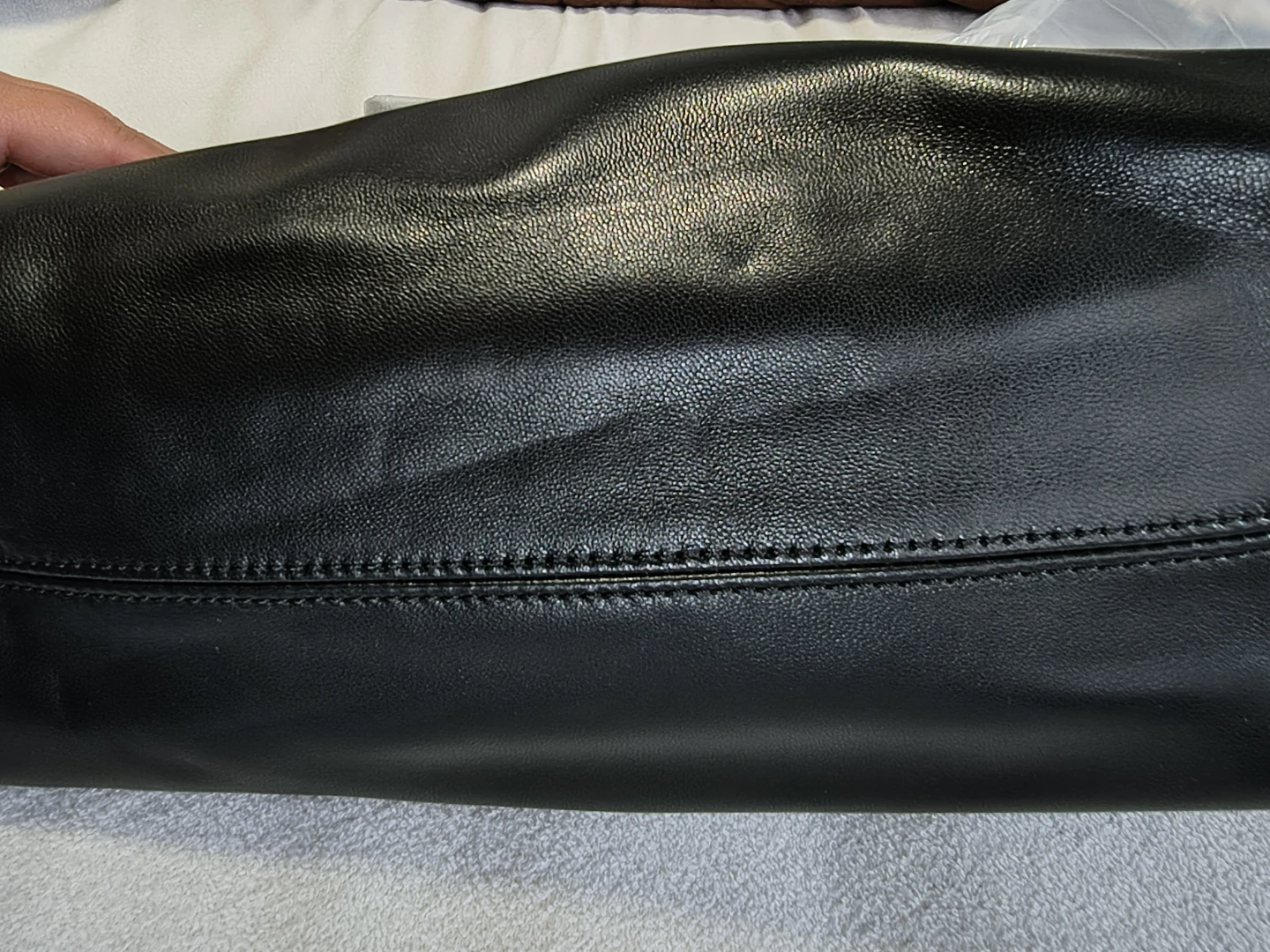 The row inspired Black Leather Shoulder Bag - photo 5