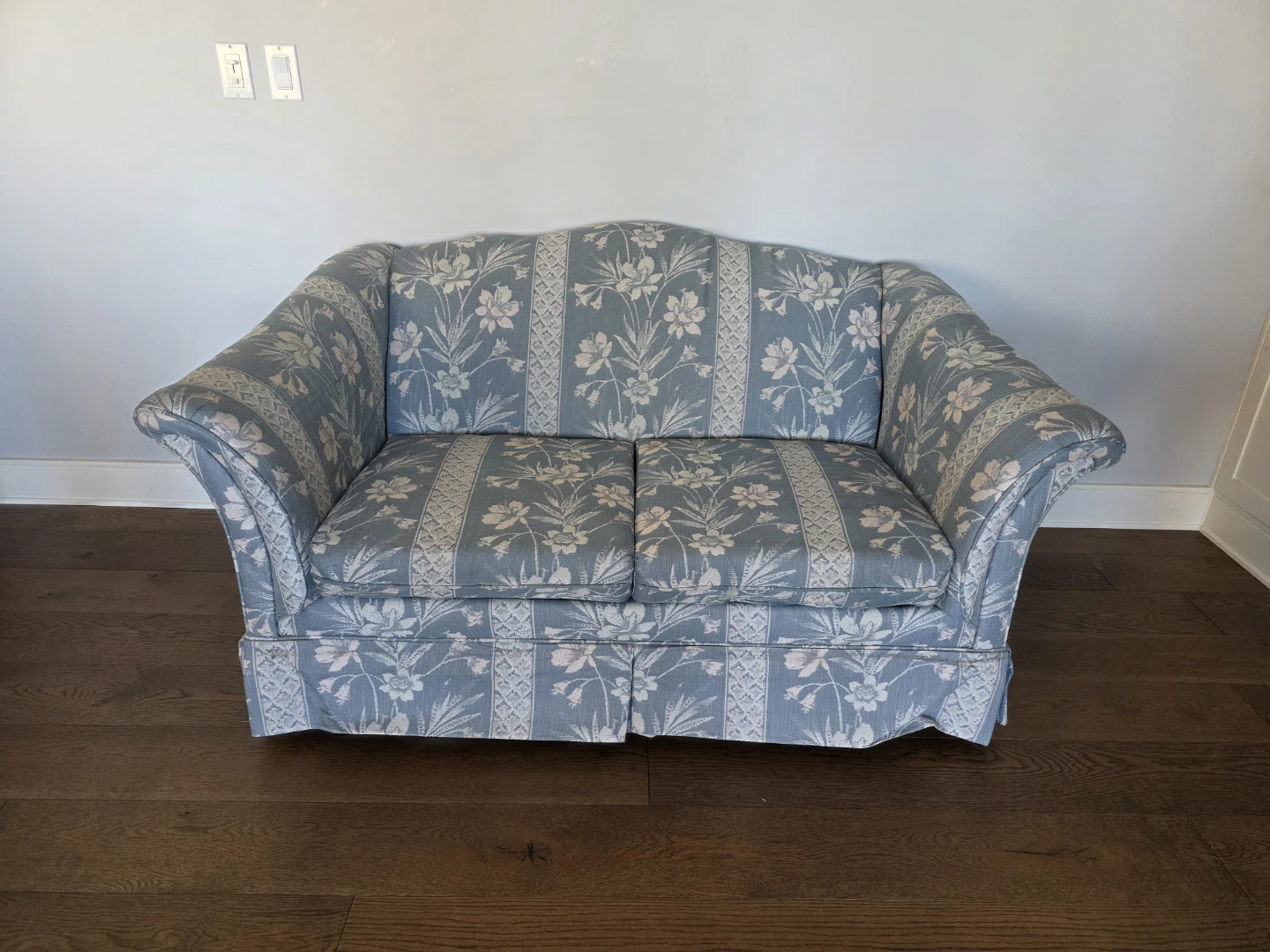 Floral pattern two-seater and three-seater sofas - photo 2