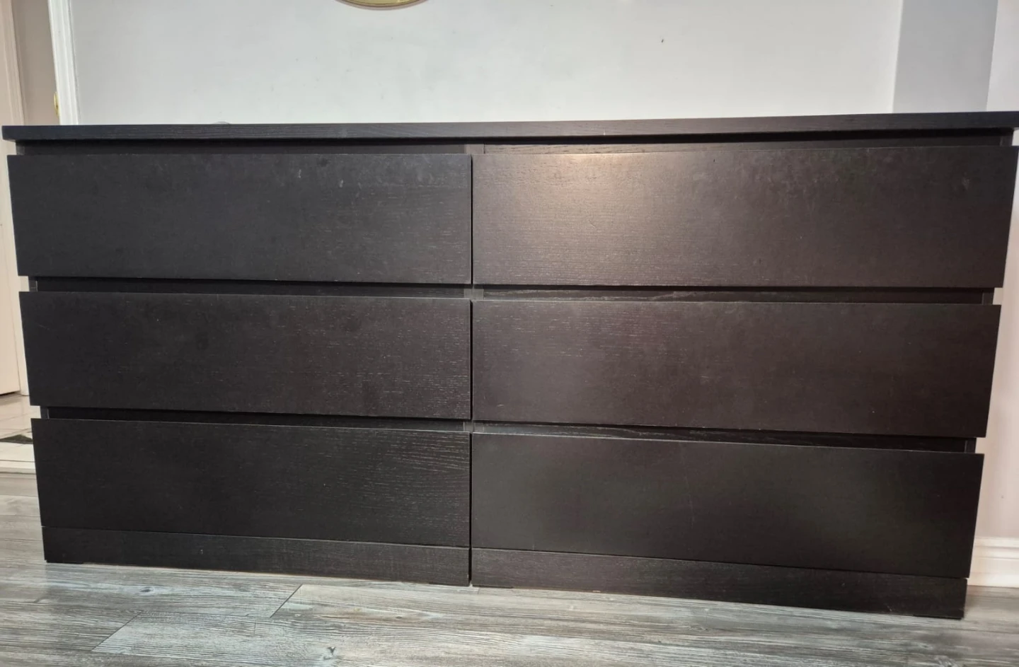 6 drawer IKEA Malm dresser in black with 2 gold frame mirrors - photo 4