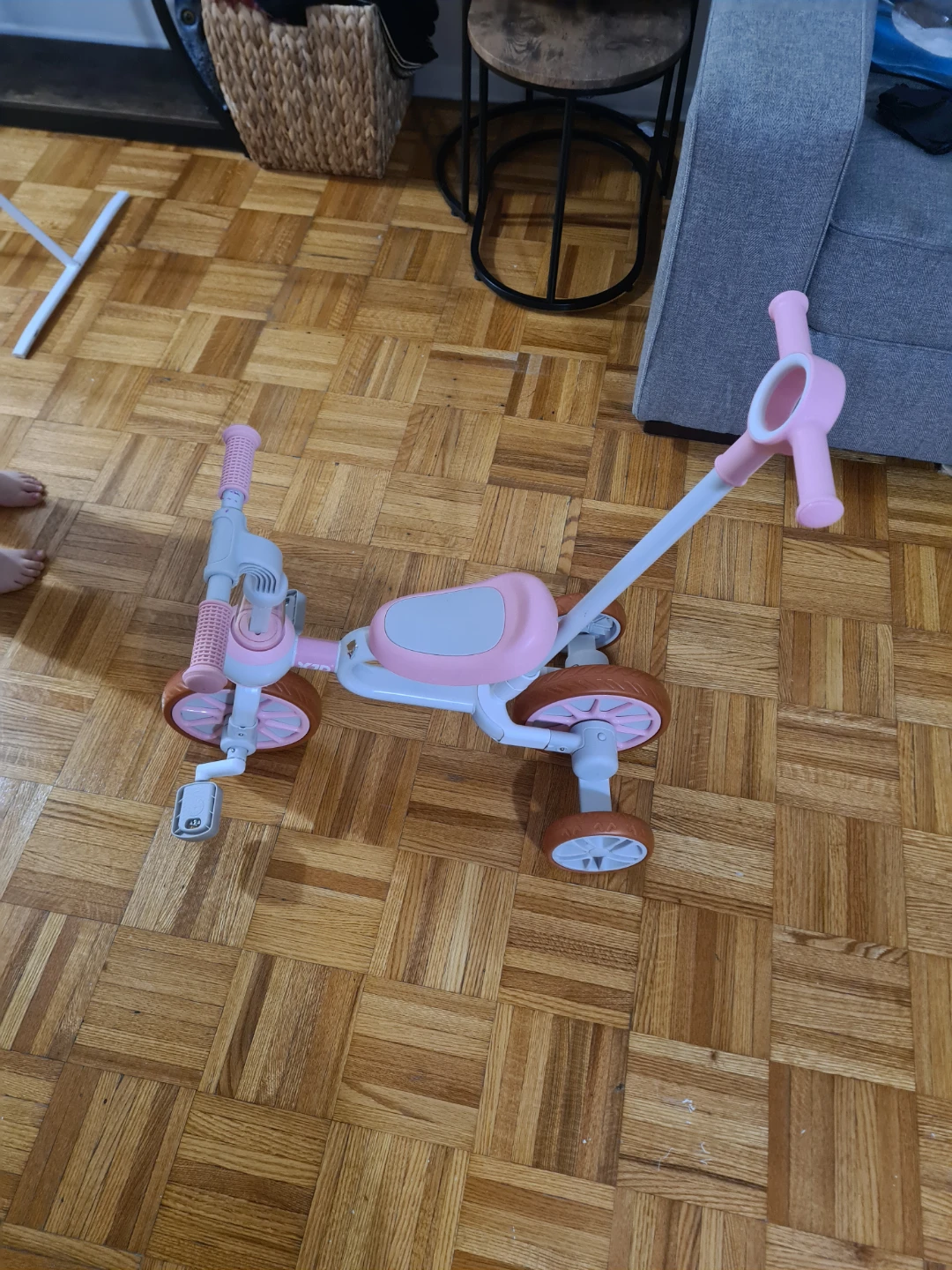 XJD Toddler Tricycle in Pink - photo 2