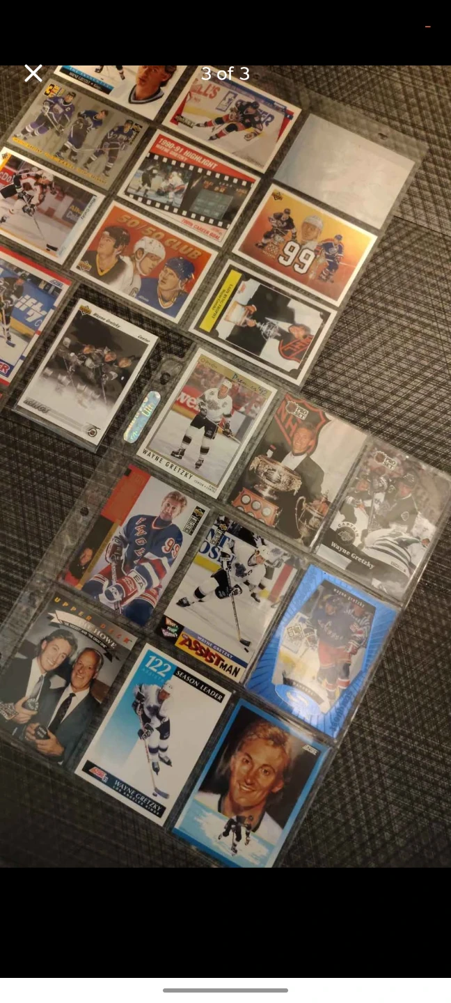 Mint Wayne Gretzky lot of 31 Hockey Cards - photo 3