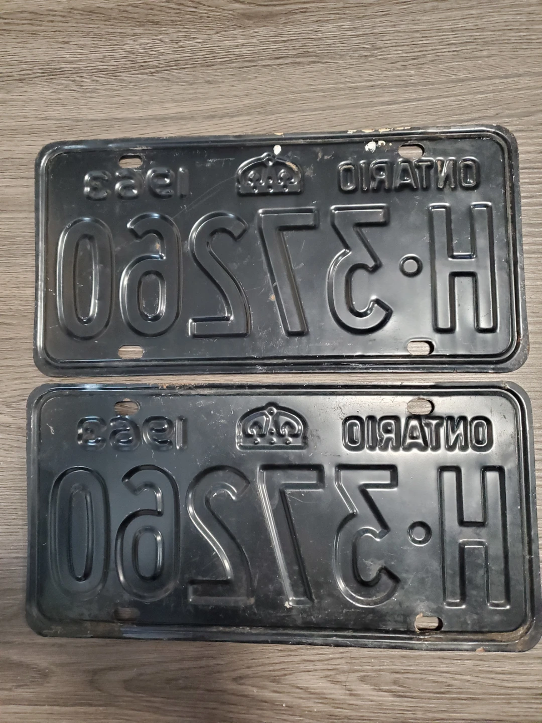 Two 1963 Ontario Licence Plates - photo 5
