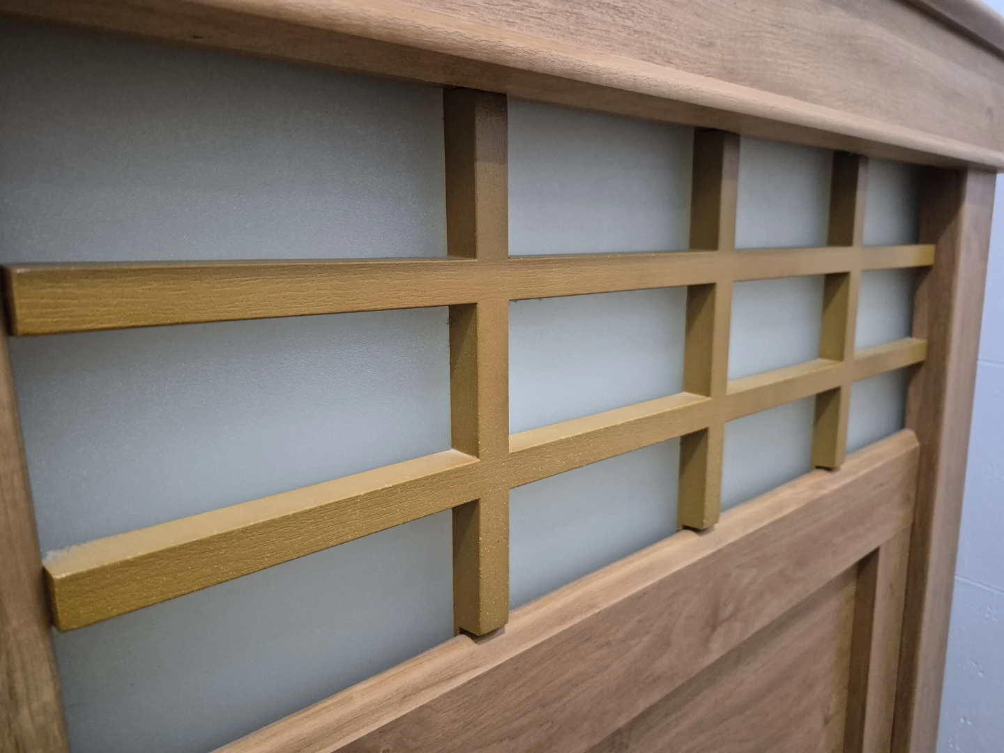 Solid Wood Queen Size Headboard - photo 3