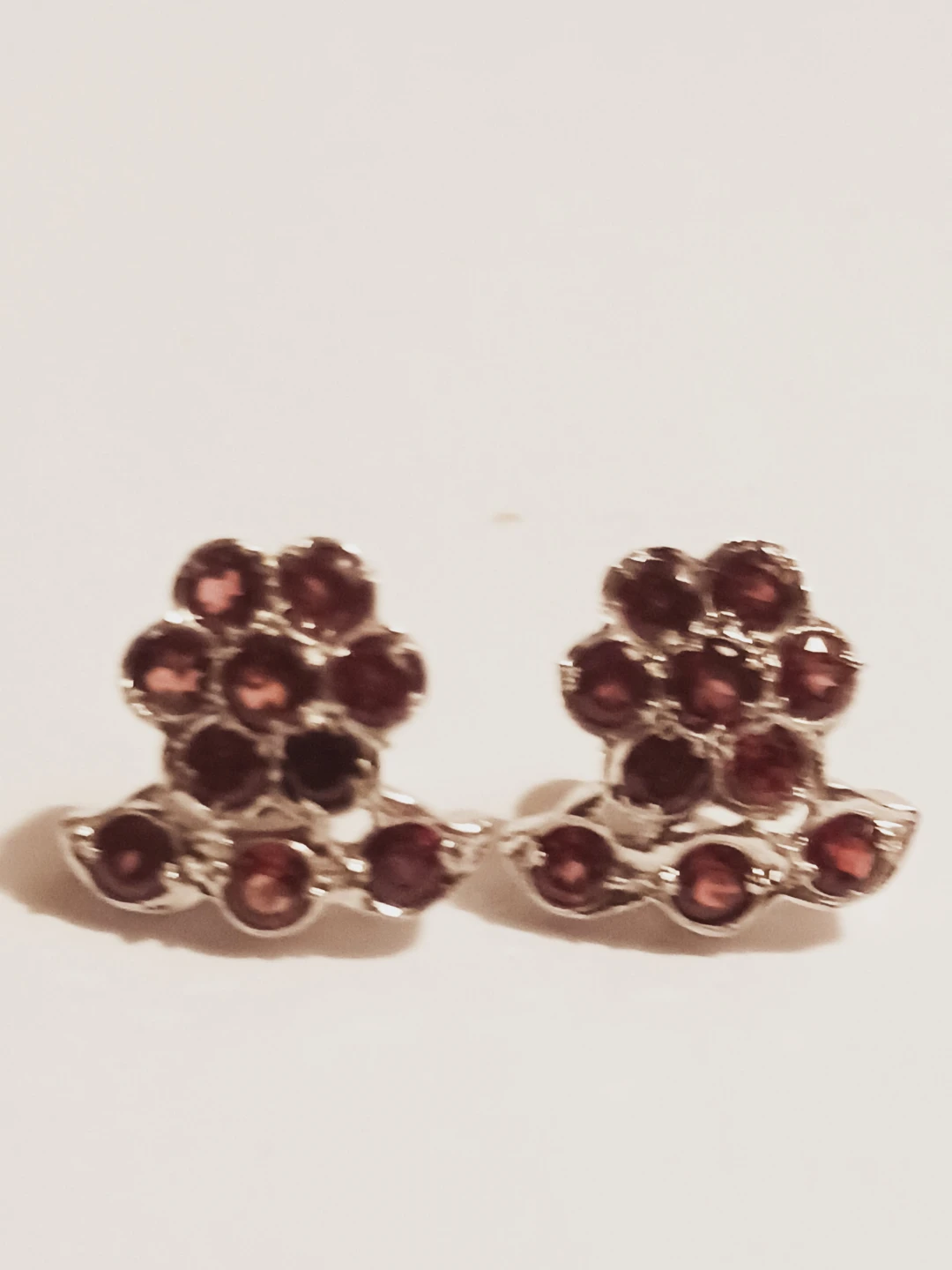 New !! Red Garnet  Cabochons Cluster Stud Earrings - photo 3