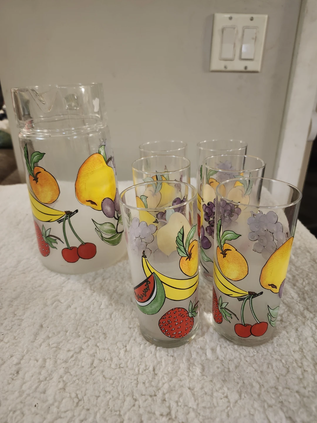 Vintage Fruit Print Glass Pitcher and 5 Tumblers