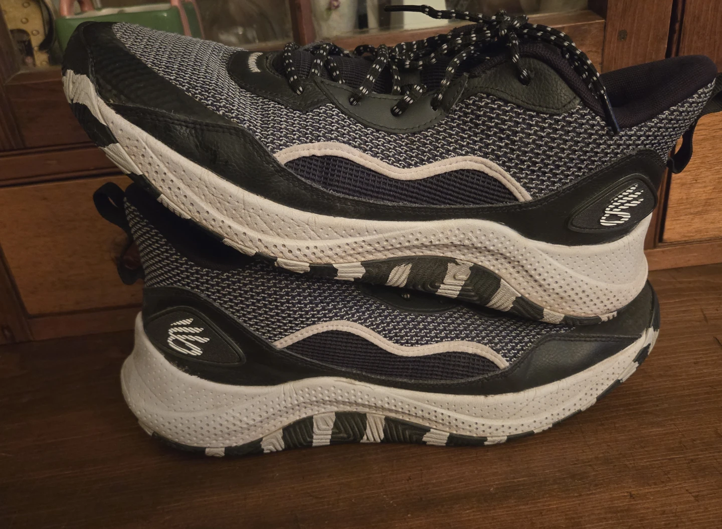 Size 13 Mens Under Armour Curry 3Z 24 shoes. - photo 4