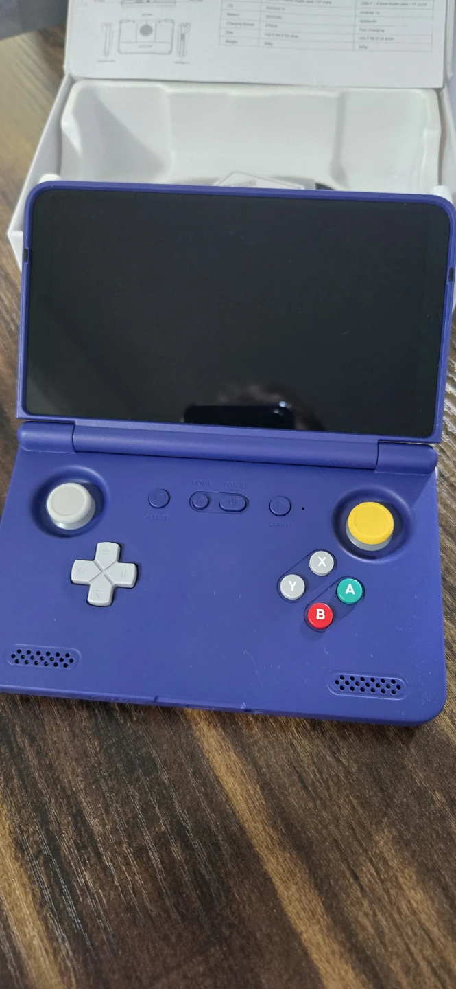 Retroid Pocket Flip 2 Handheld Gaming Console - photo 4