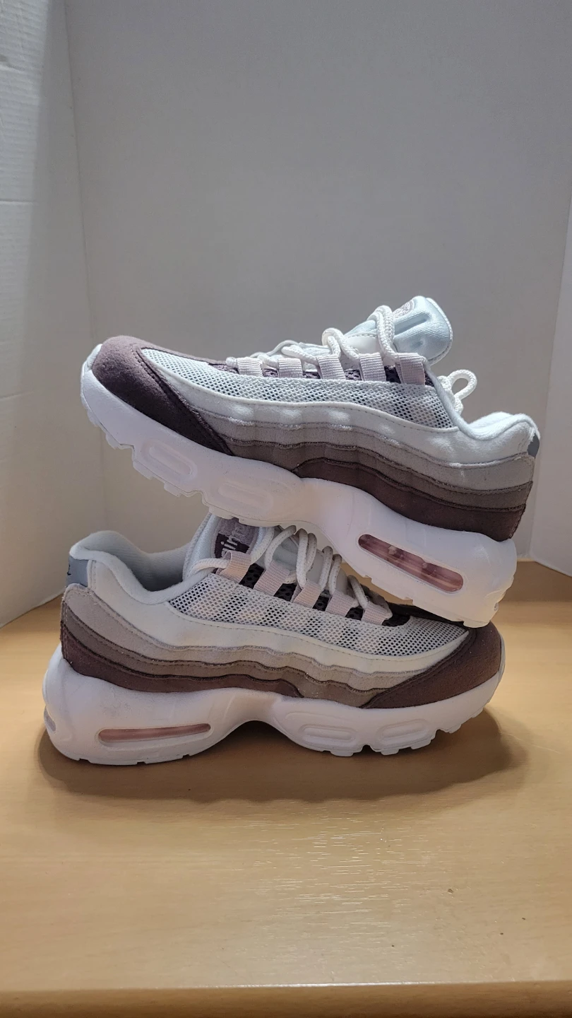 Nike Air Max 95 Size 2Y Brand new - photo 4