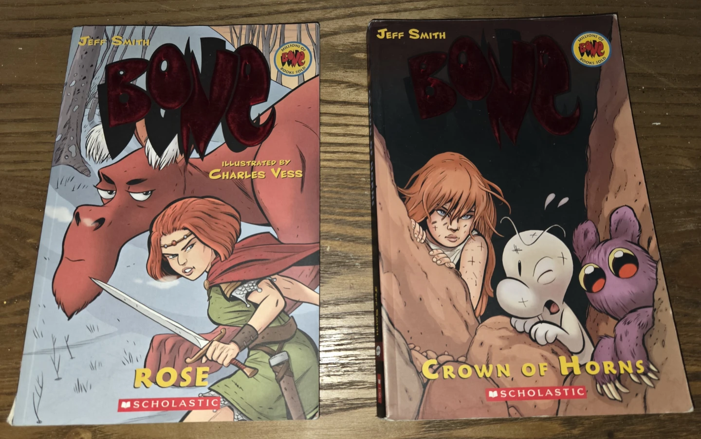 Assorted Manga and Graphic Novels Bundle (10) - photo 3