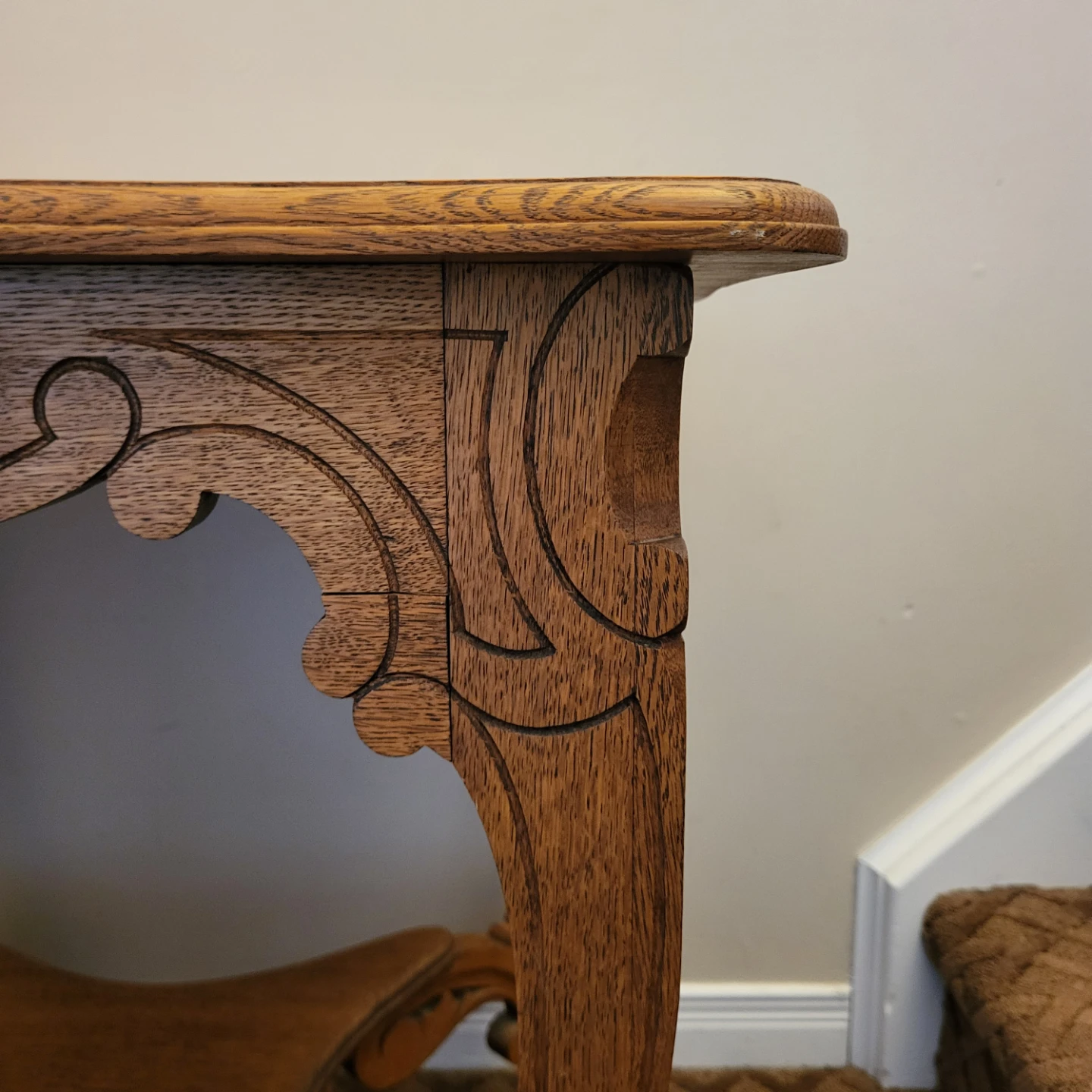 Vintage Carved Oak Side Table - photo 5