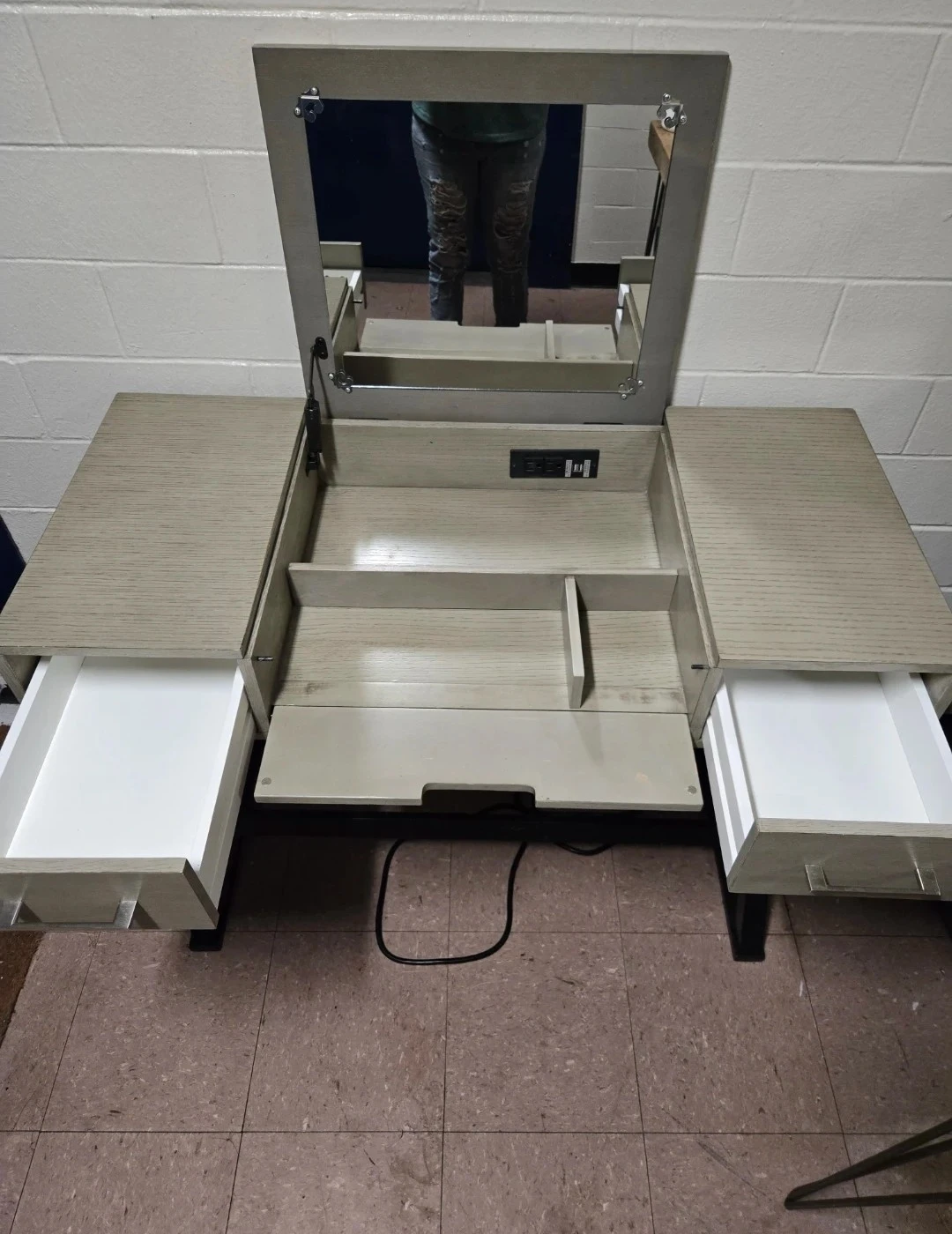Modern Flip Top Vanity Makeup Desk with Mirror & Power Outlets - photo 5