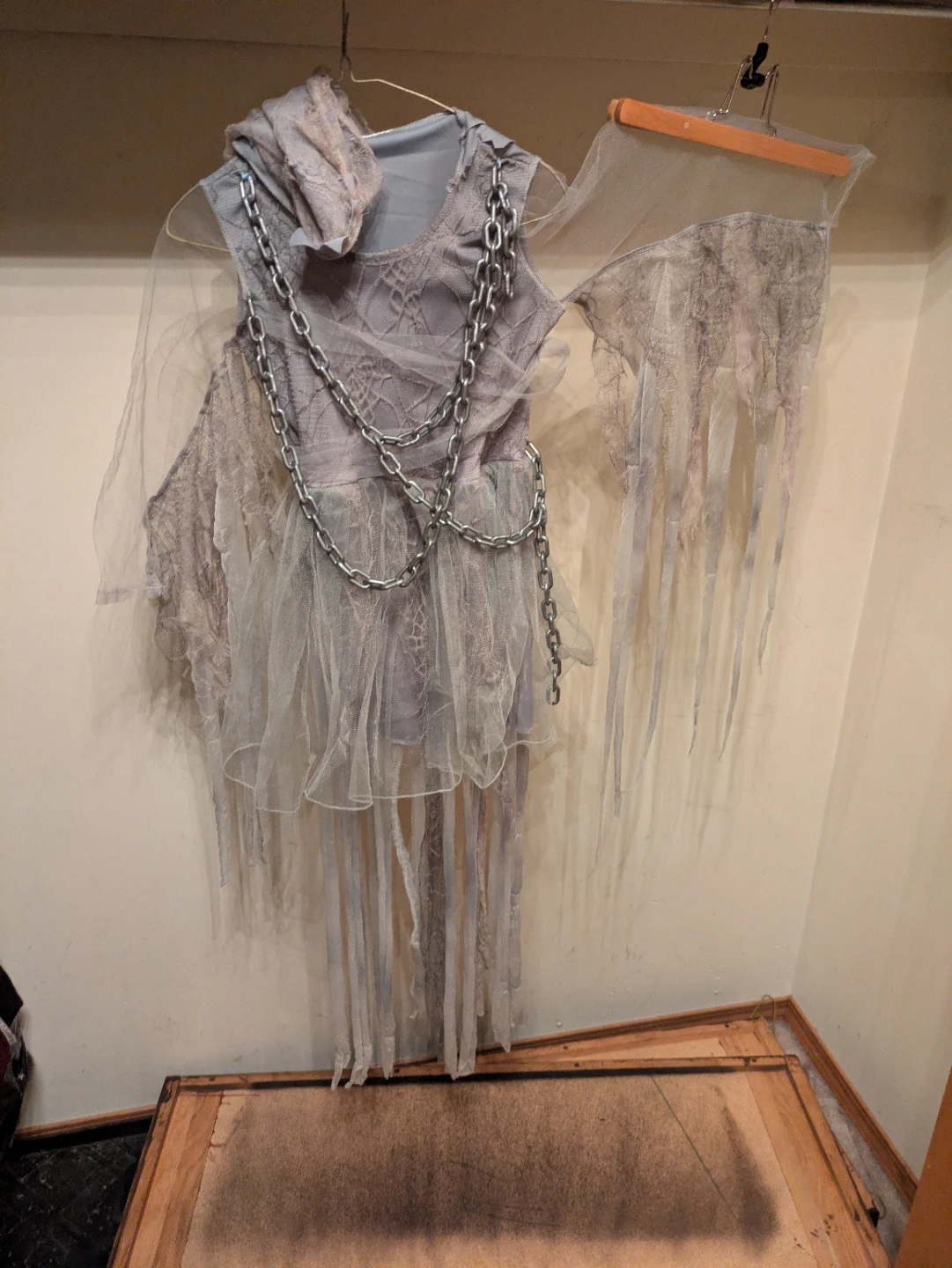 Set of 3 Halloween Costumes - photo 2