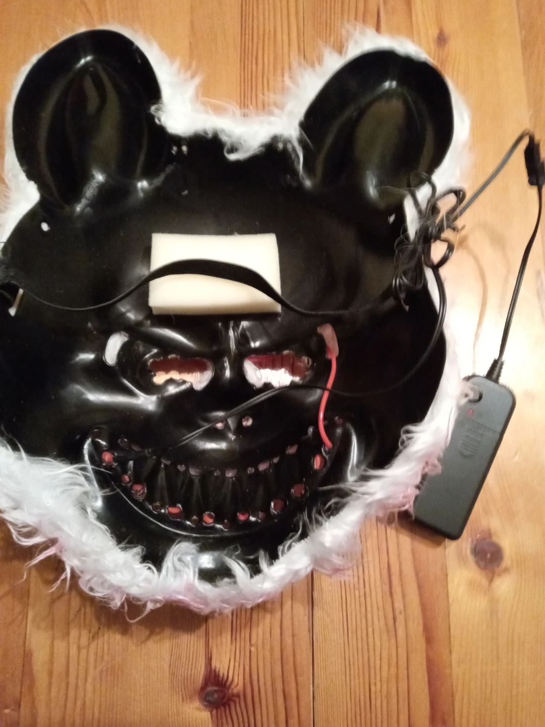Light-Up Bunny Halloween Mask - photo 2