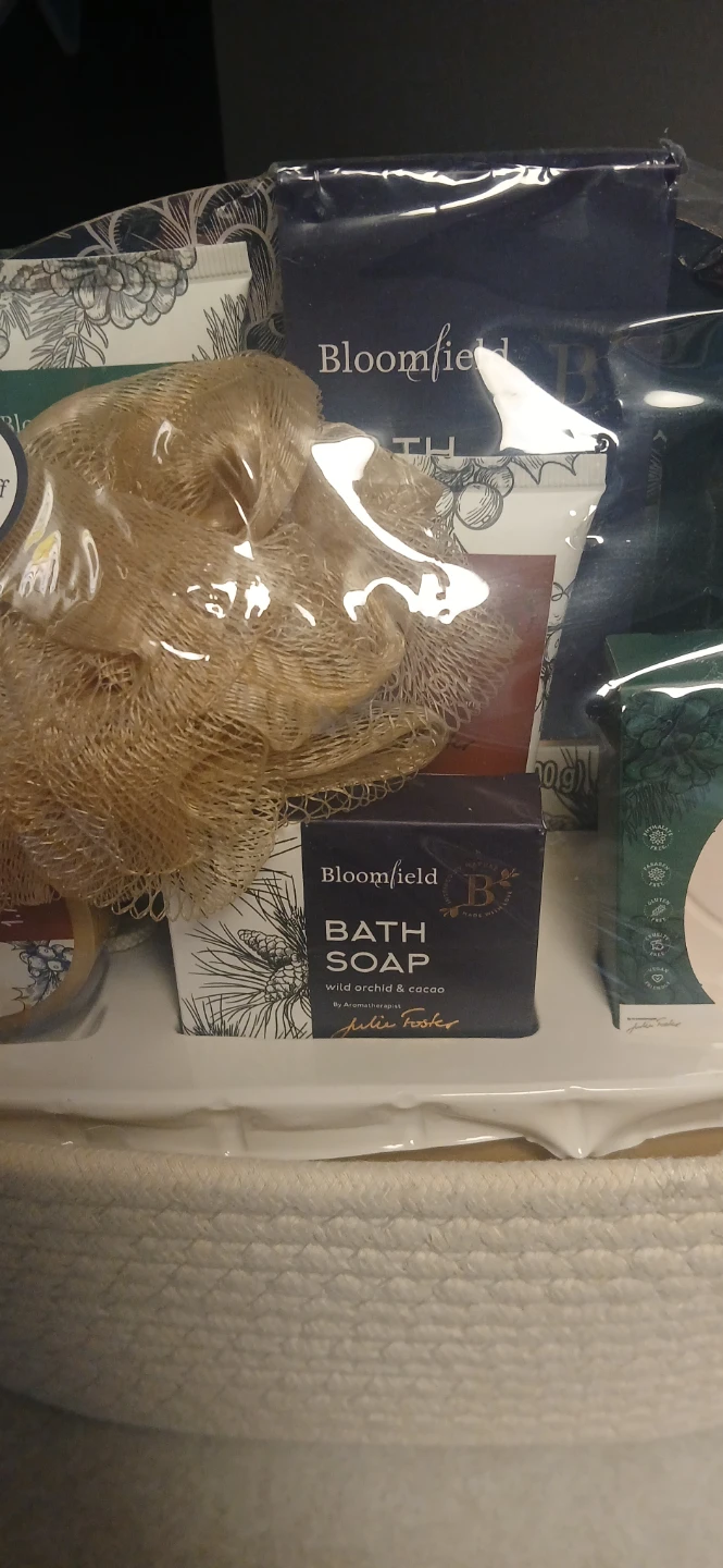 Bloomfield 10-Piece Bath Set - photo 3