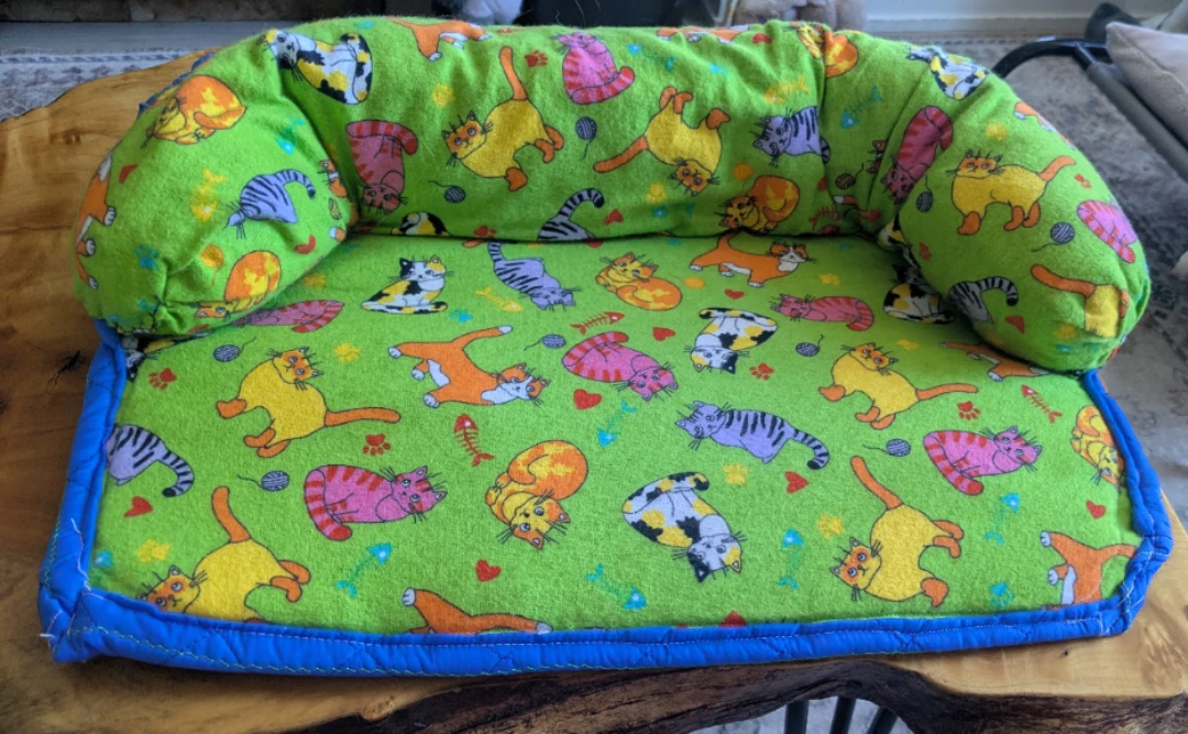 Brand New Cat Bed - photo 2