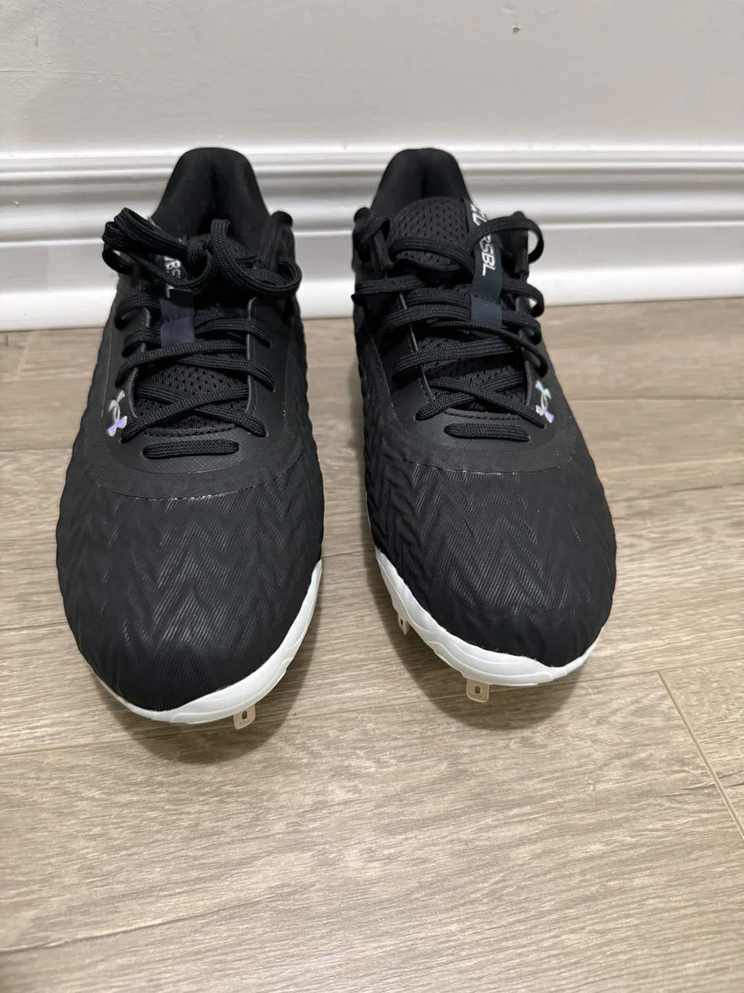 Under Armour Baseball Cleats size 10.5 - photo 3