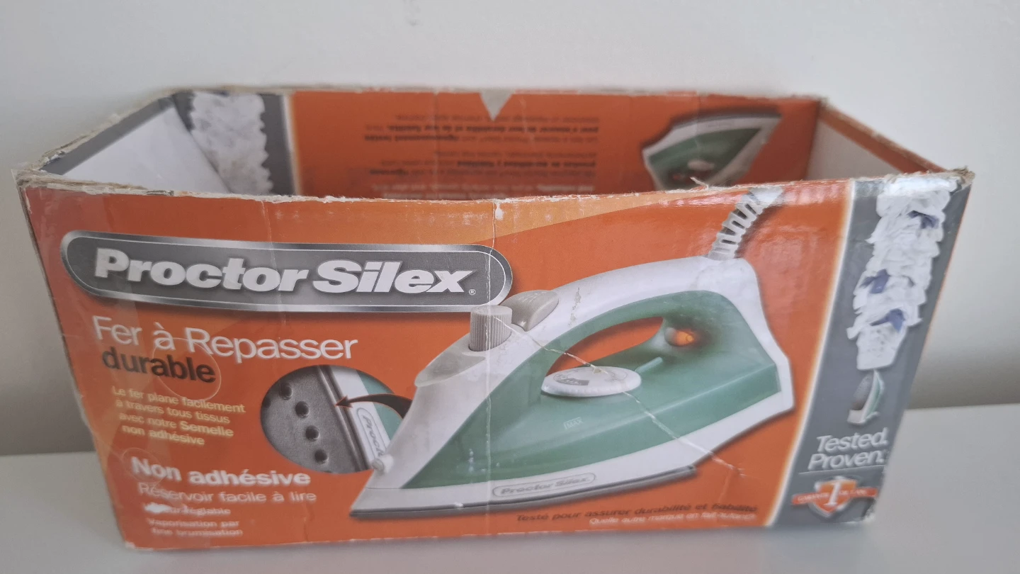 Proctor Silex Steam Iron Type 1103 - photo 3