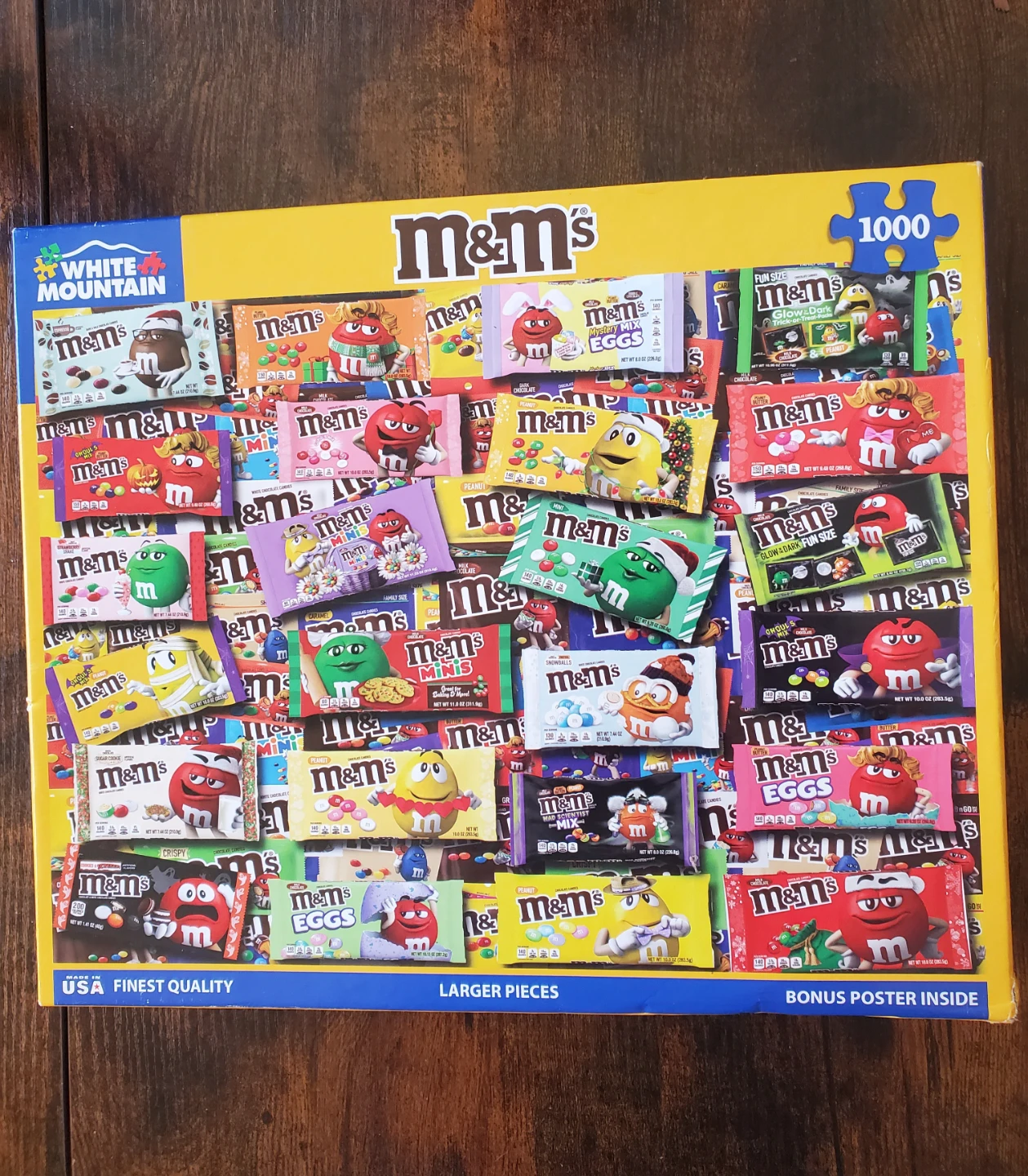 White Mountain M&M's 1000 Piece Jigsaw Puzzle...complete