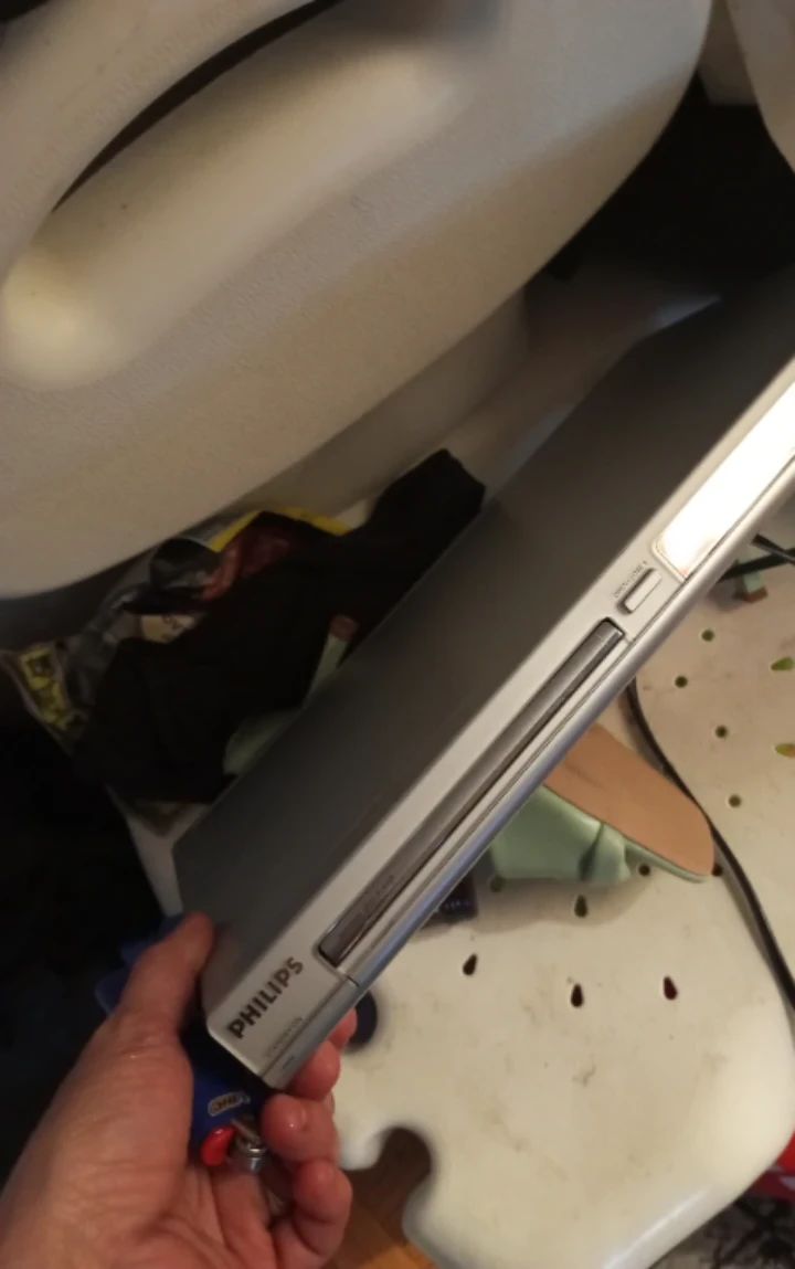 Philips DVD Player - photo 2