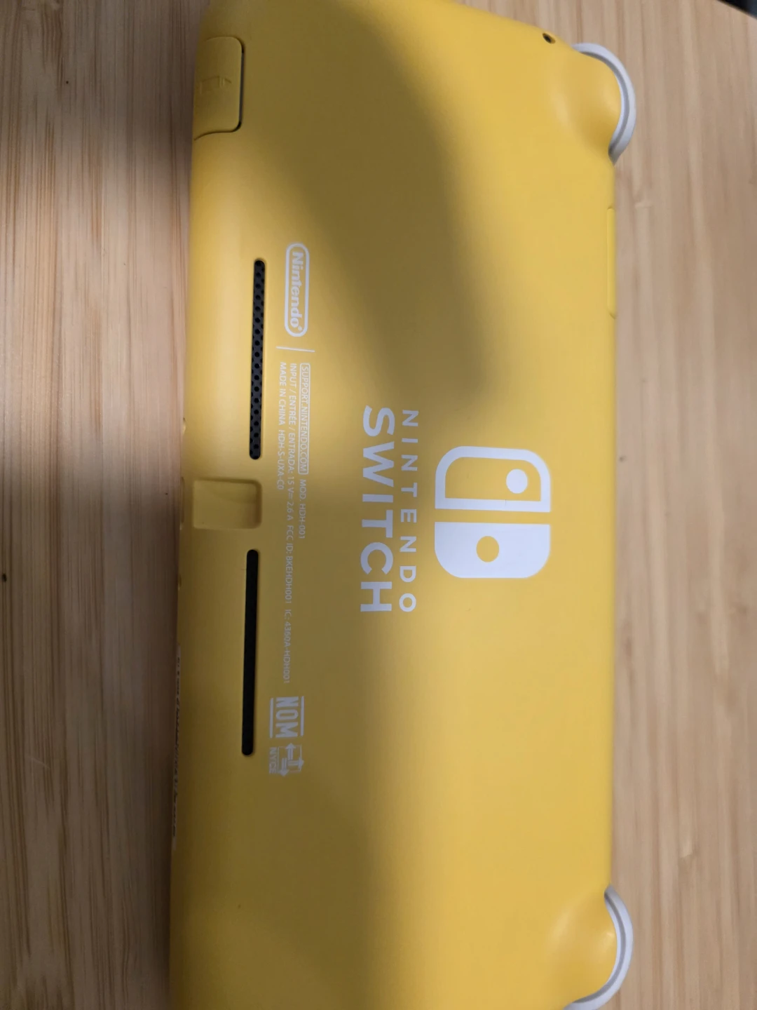 Nintendo Switch Lite (Yellow) — Like New, 128GB microSD + Hard C - photo 4