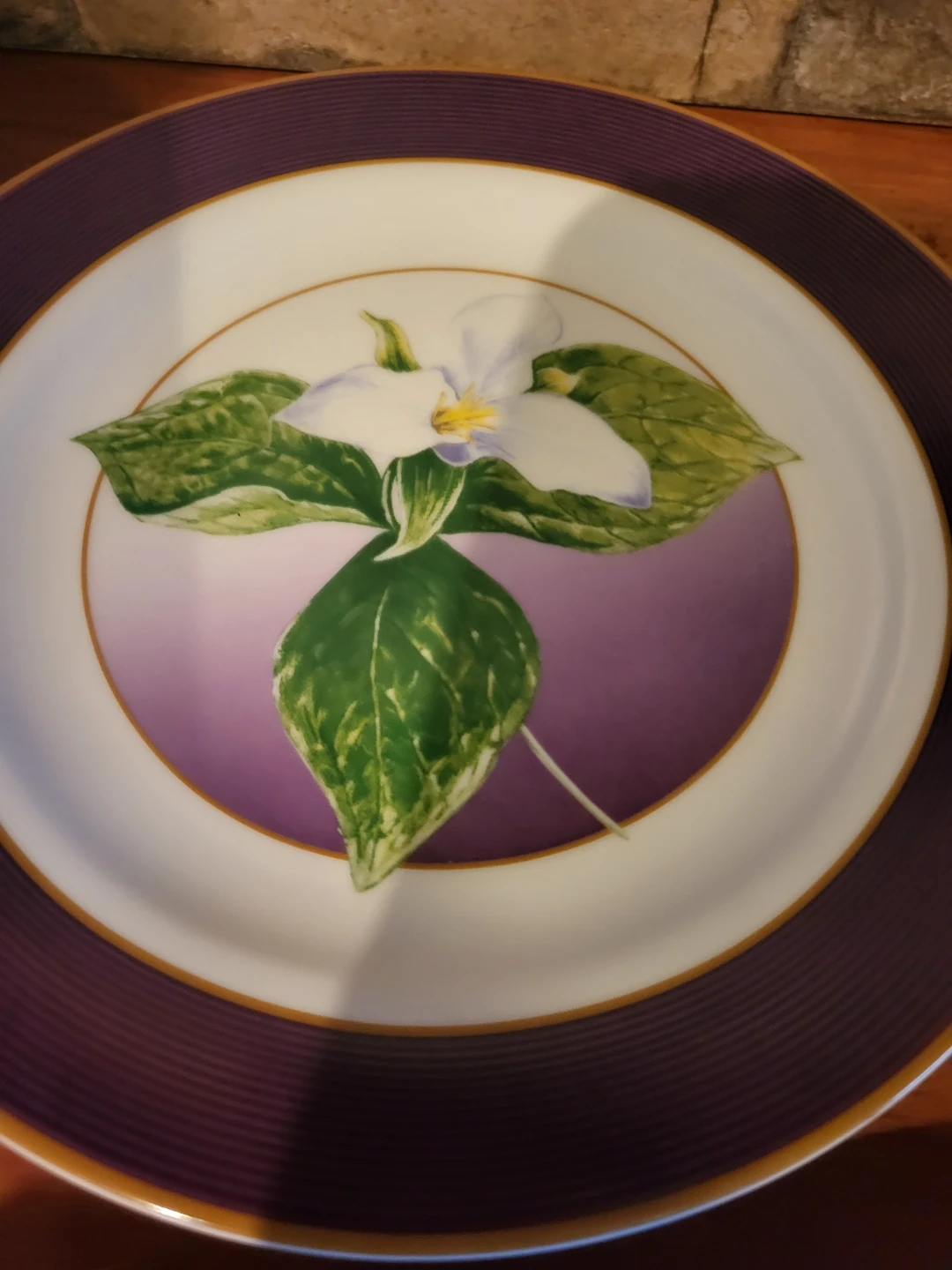 Set of 3 Avon Floral Collector Plates - photo 2