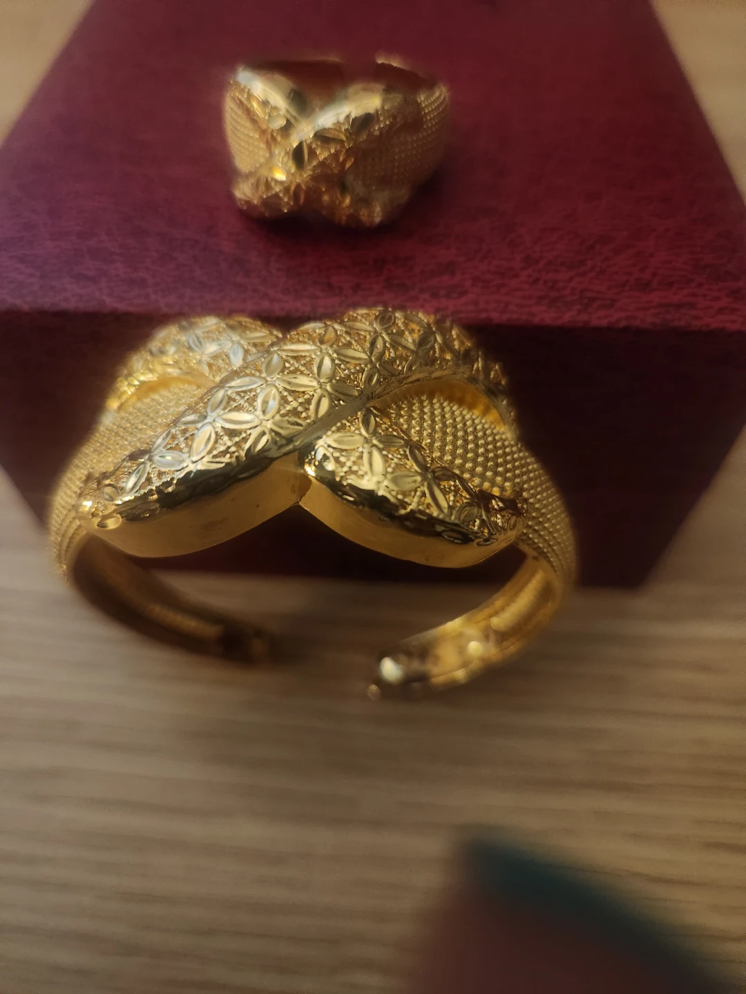 Gold Tone Textured Ring and Bracelet Set