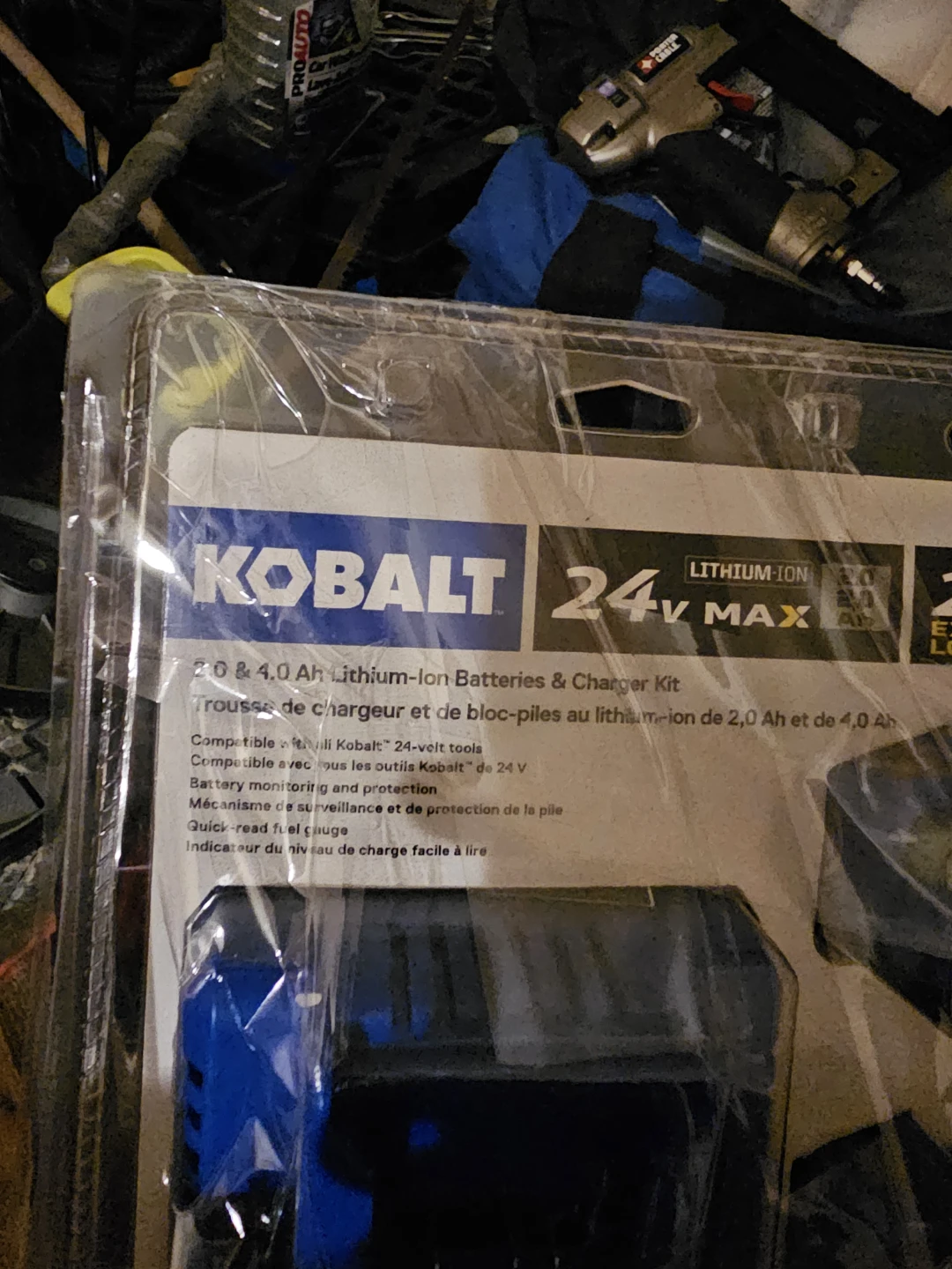 Kobalt 24V Max 2.0 & 4.0 Ah Battery and Charger Kit - photo 2