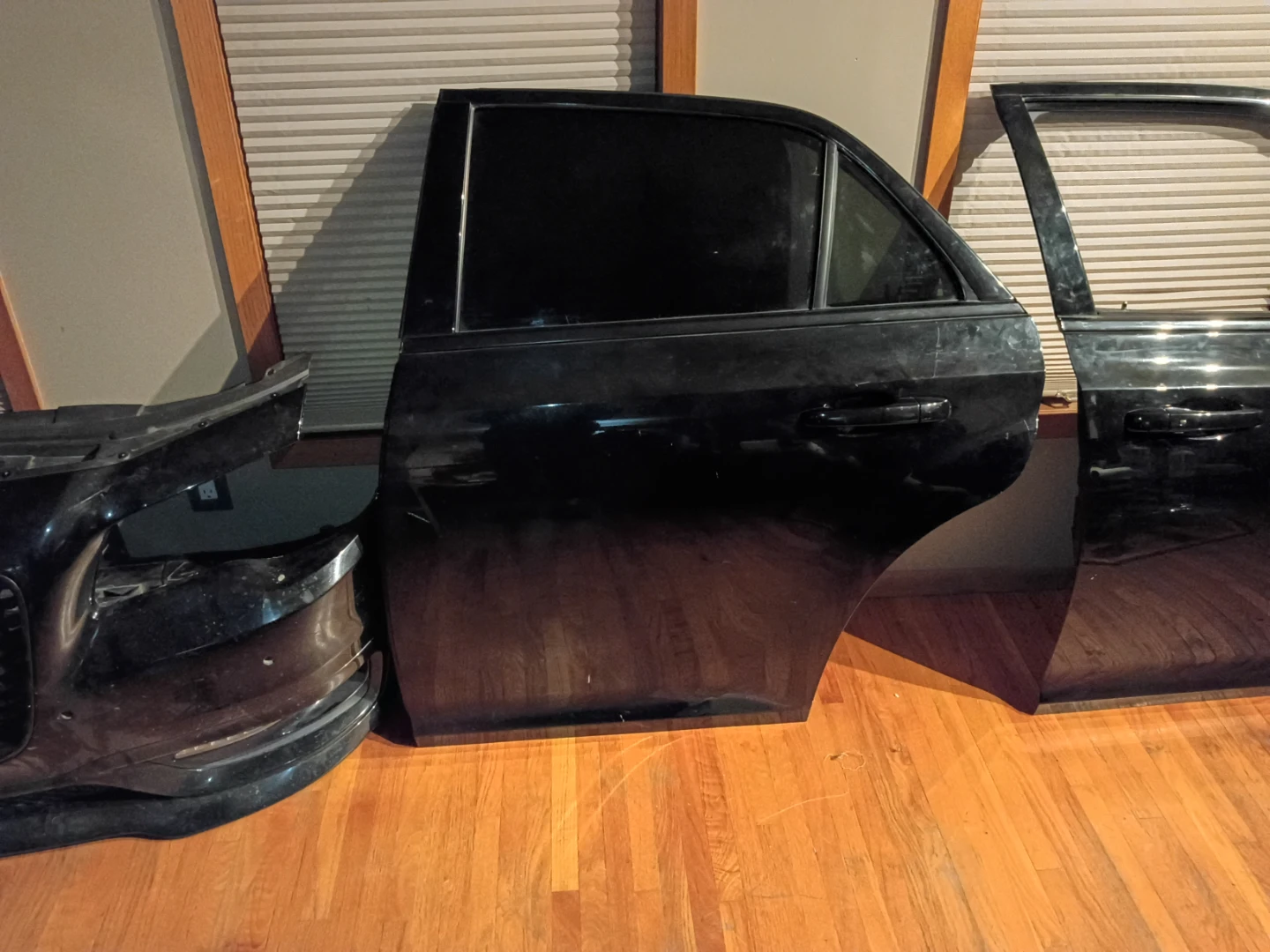 2023 Chrysler 300 4 Doors - photo 3