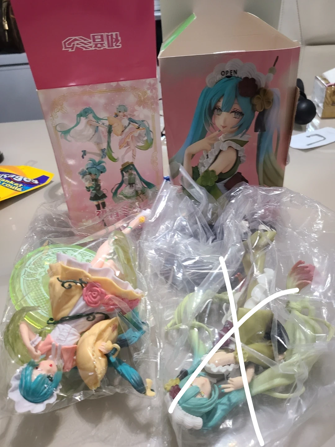Miku figures price negotiable